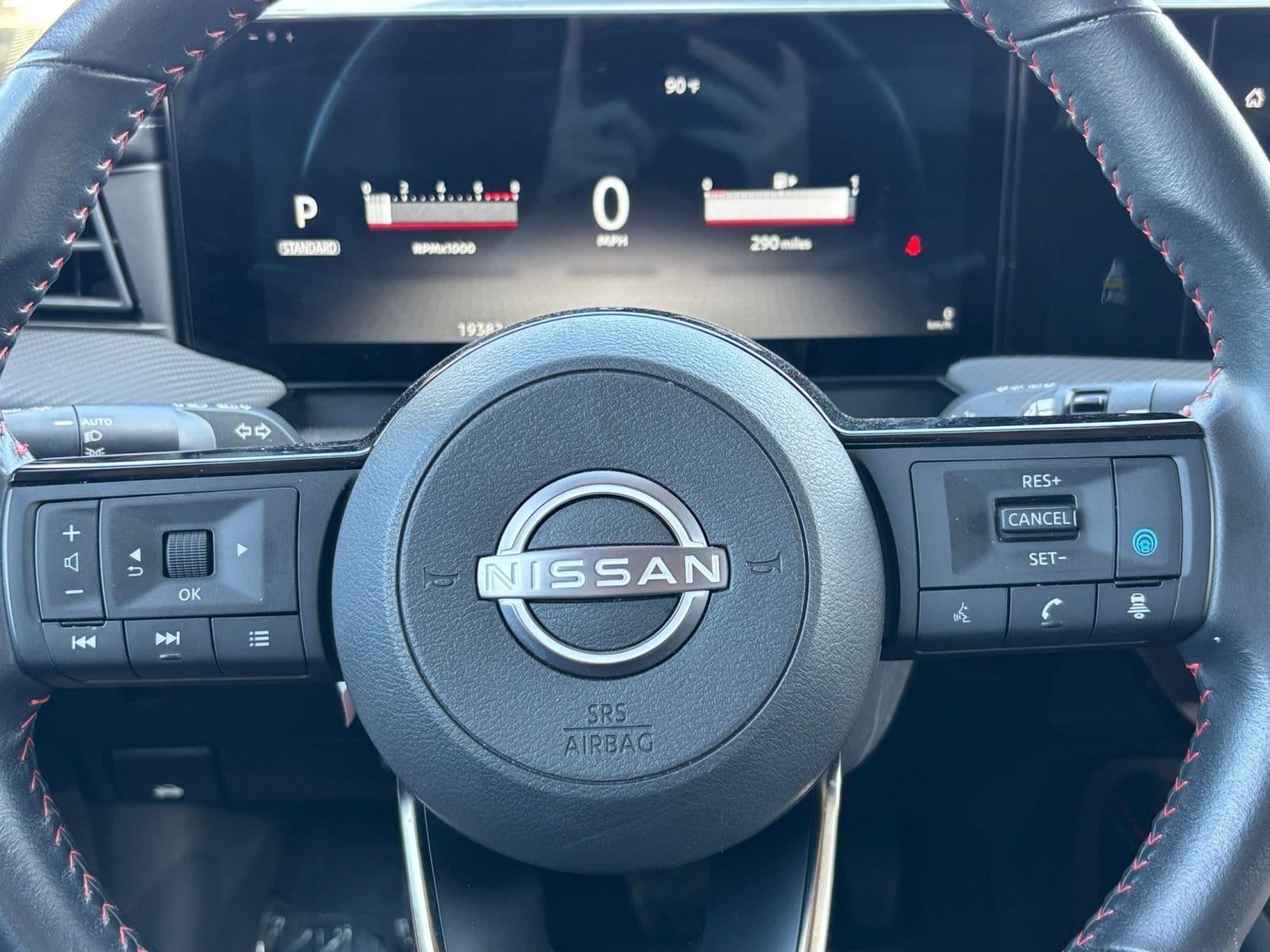 Thumbnail: 2026 Nissan Kicks - 26