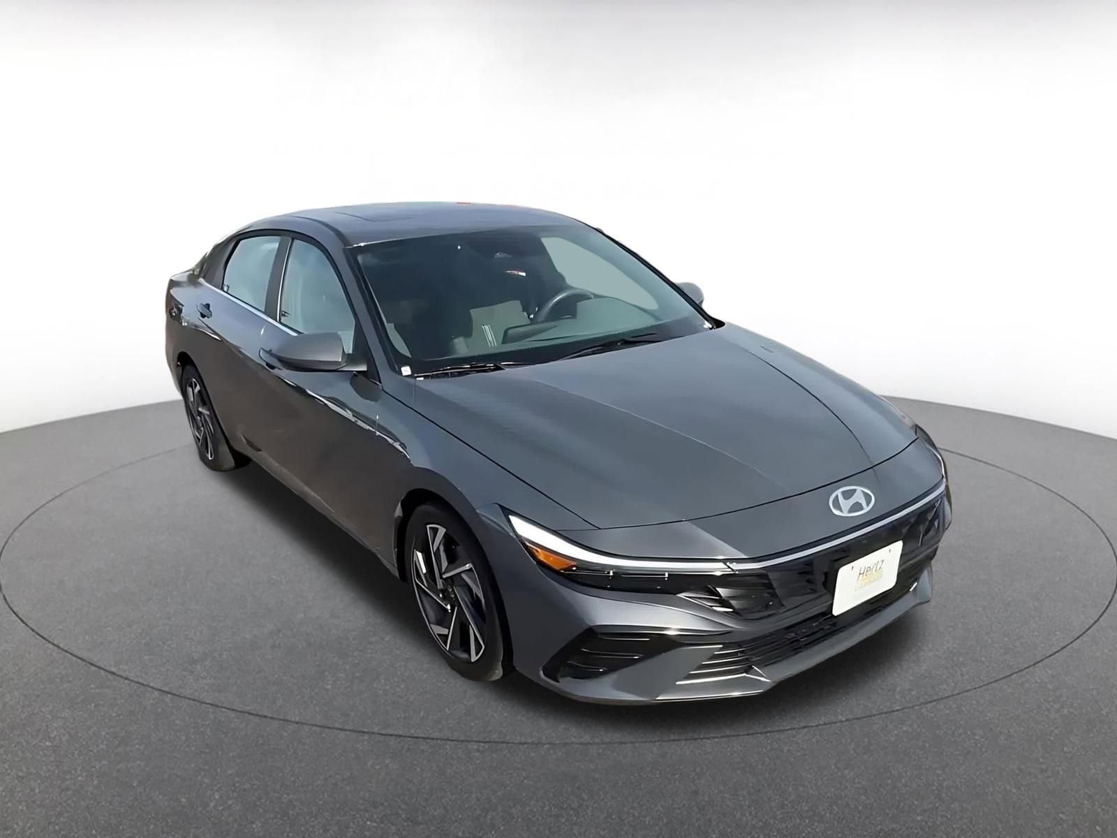 Thumbnail: 2025 Hyundai Elantra - 3