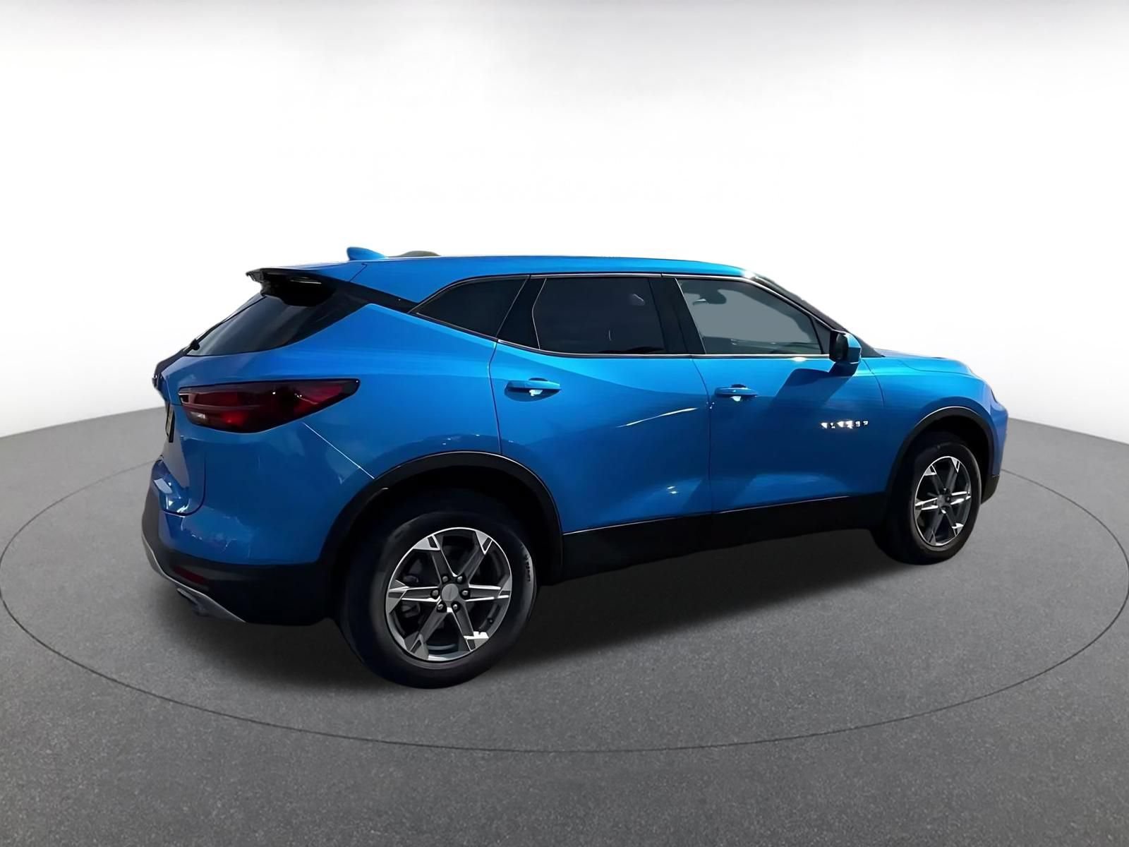 Thumbnail: 2025 Chevrolet Blazer - 11