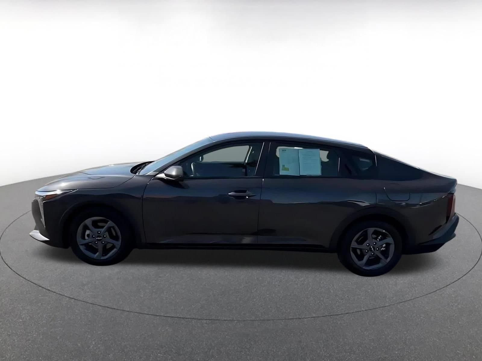 Thumbnail: 2026 Kia K4 - 9