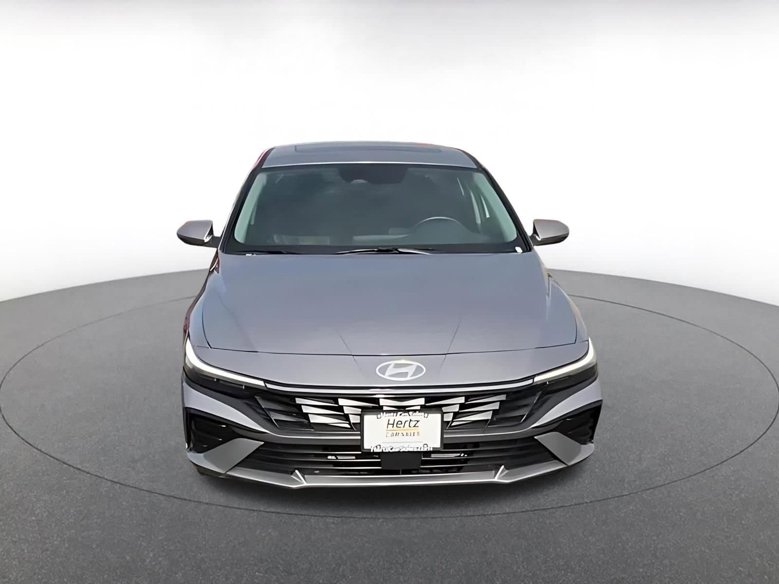 Thumbnail: 2025 Hyundai Elantra - 4