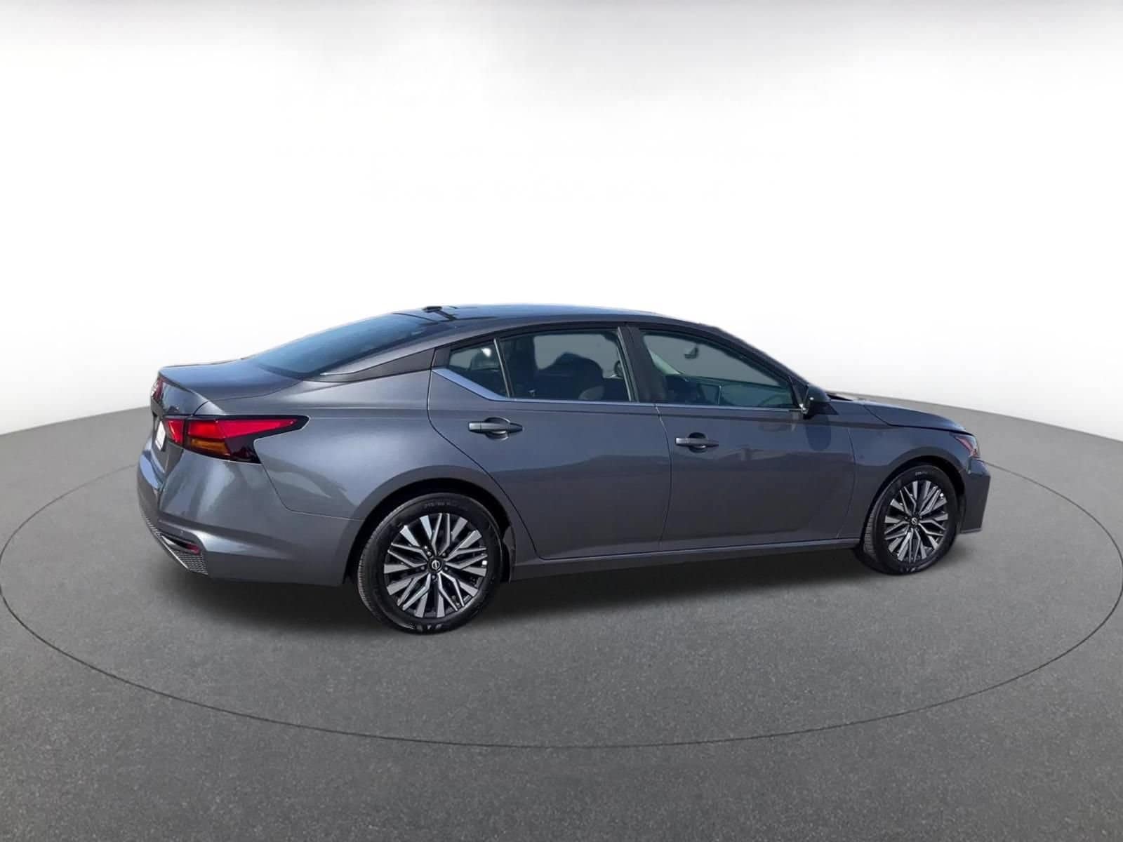 Thumbnail: 2026 Nissan Altima - 11