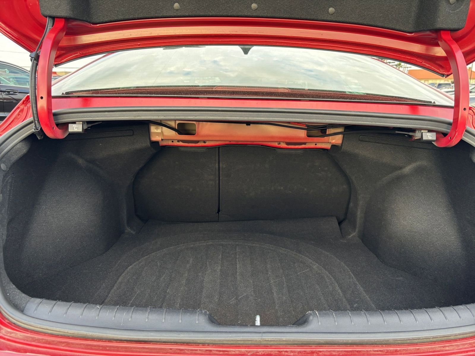 Thumbnail: 2025 Hyundai Elantra - 32