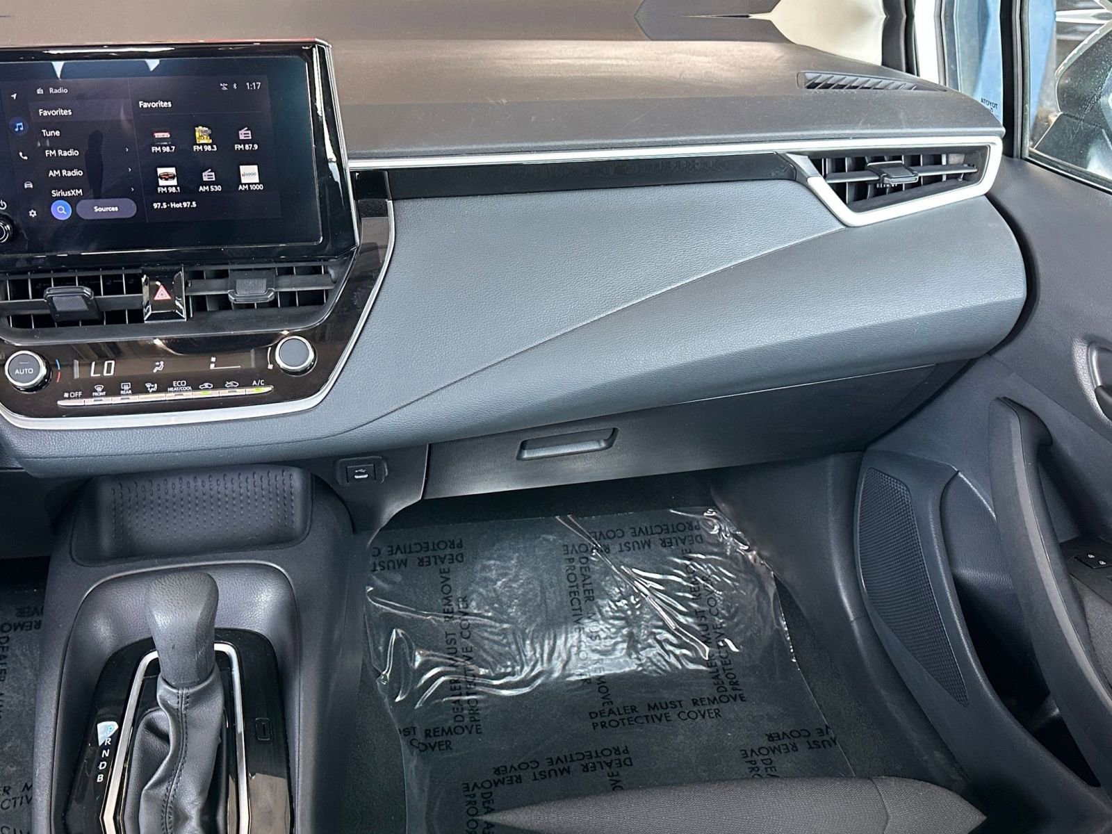 Thumbnail: 2025 Toyota Corolla - 33