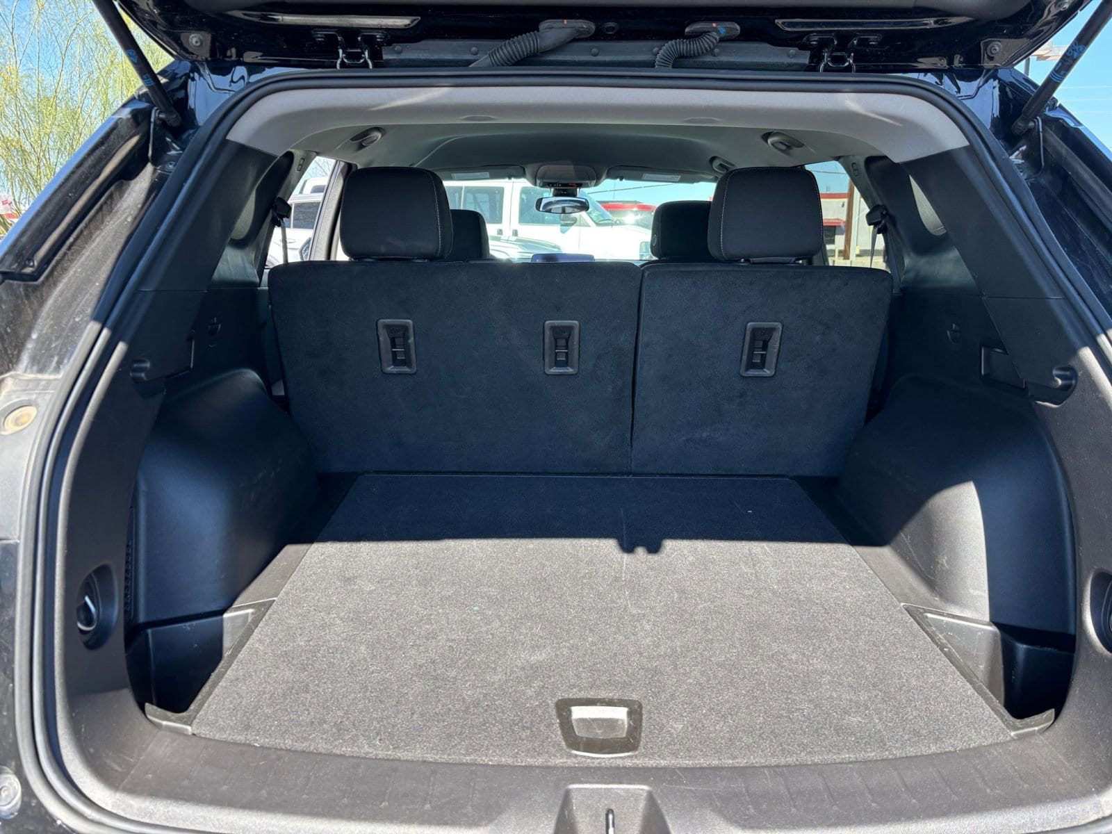 Thumbnail: 2025 Chevrolet Blazer - 32