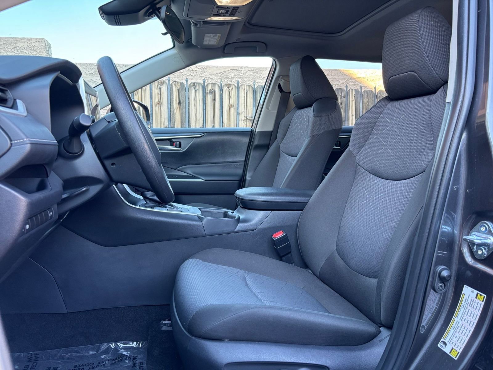 Thumbnail: 2025 Toyota RAV4 - 29