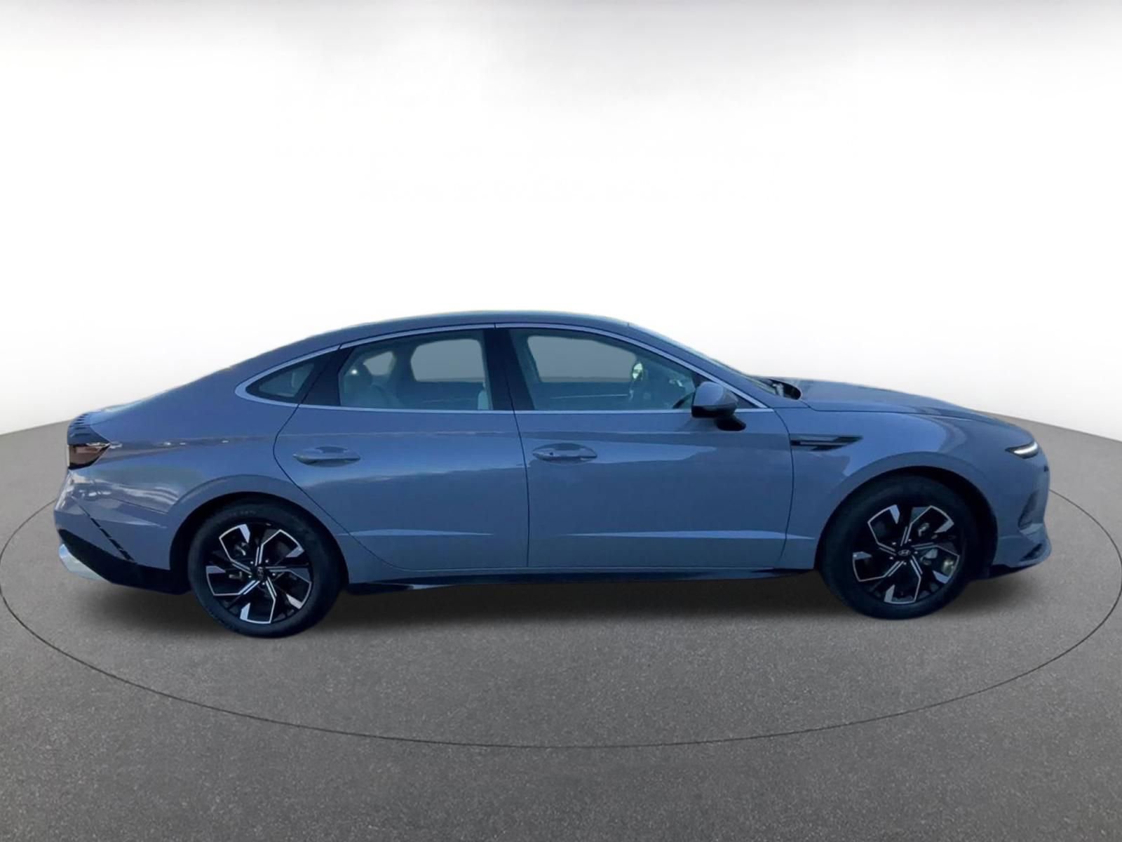 Thumbnail: 2025 Hyundai Sonata - 16