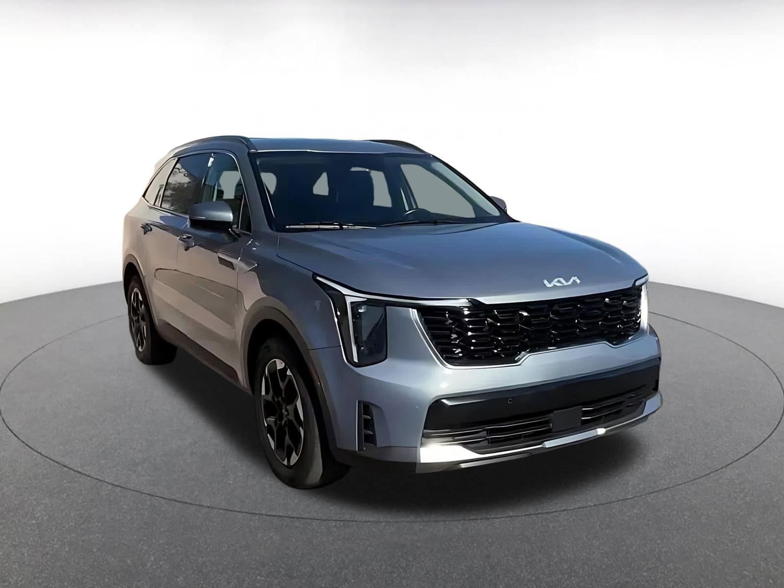Thumbnail: 2024 Kia Sorento - 3
