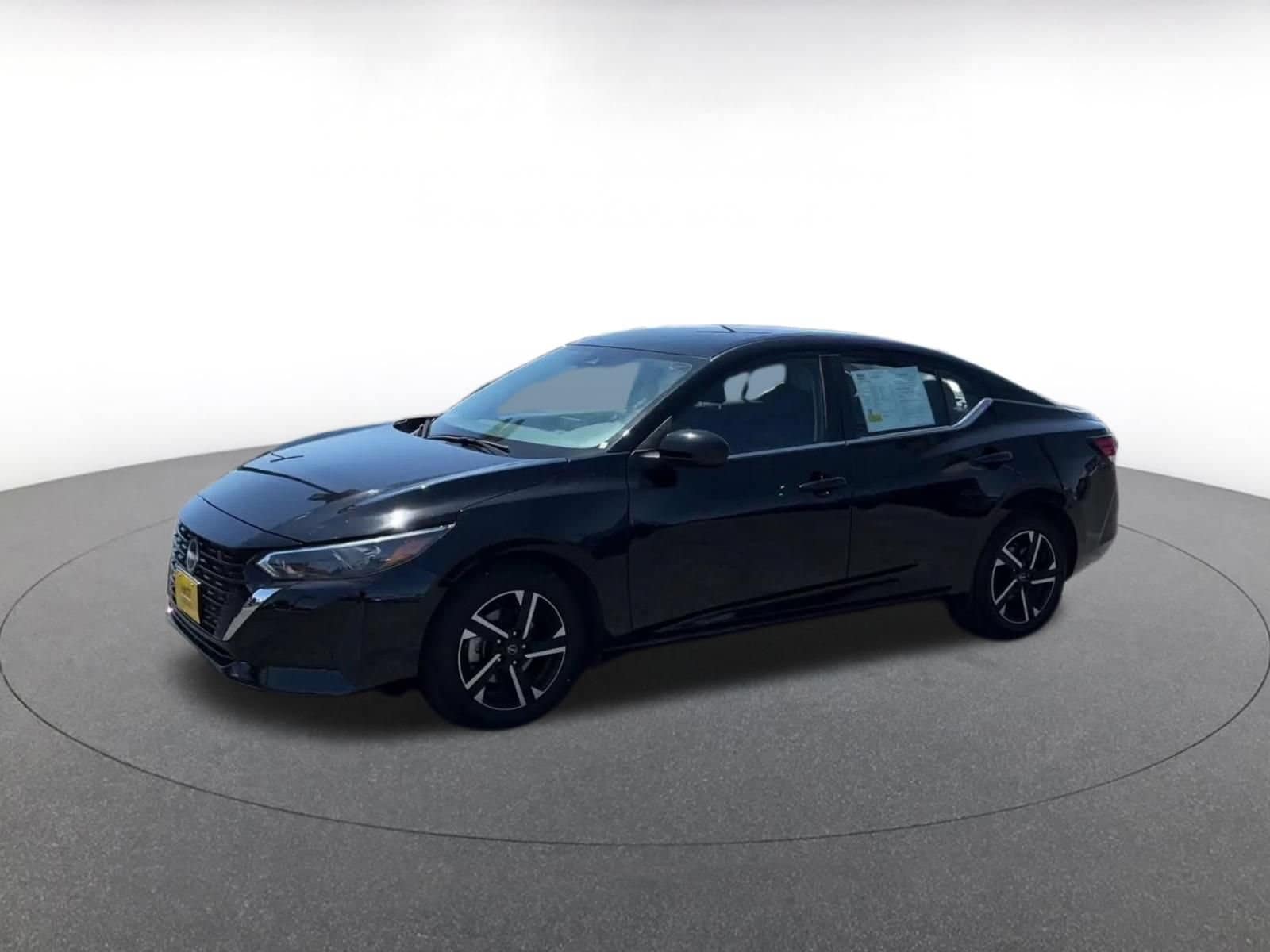 Thumbnail: 2025 Nissan Sentra - 6