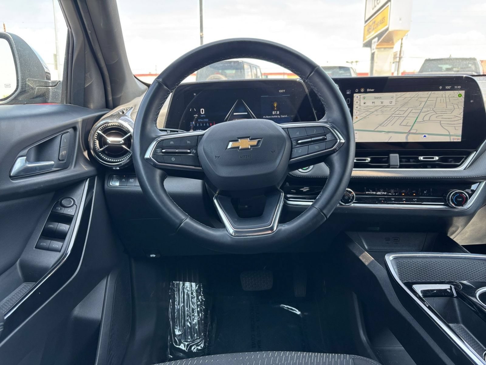 Thumbnail: 2025 Chevrolet Equinox - 30