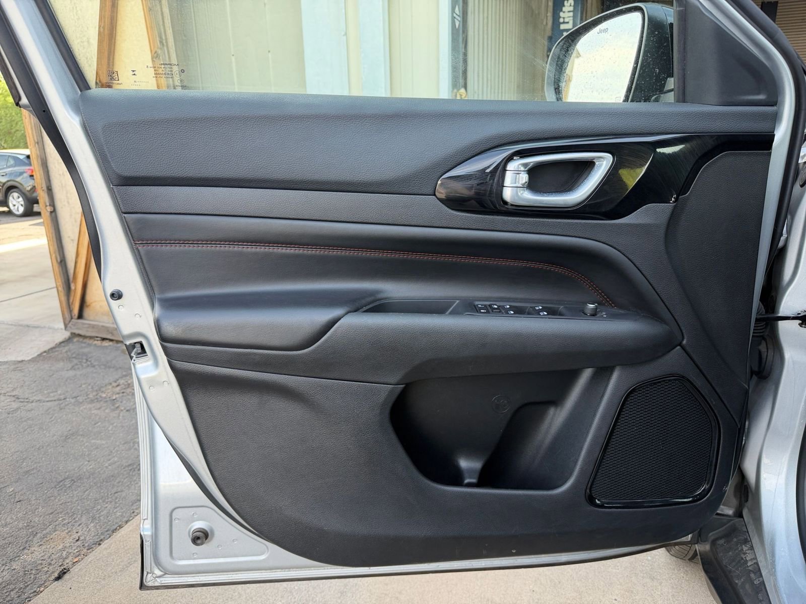 Thumbnail: 2025 Jeep Compass - 18