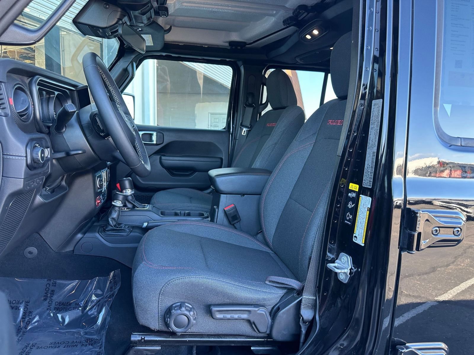 Thumbnail: 2025 Jeep Wrangler - 25