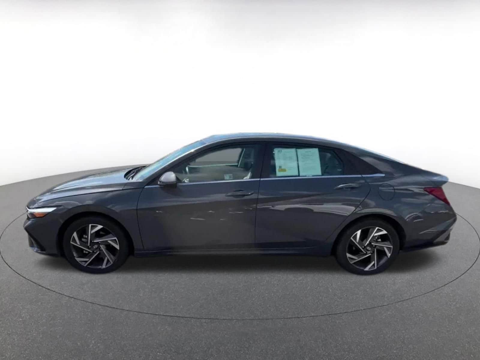 Thumbnail: 2025 Hyundai Elantra - 9