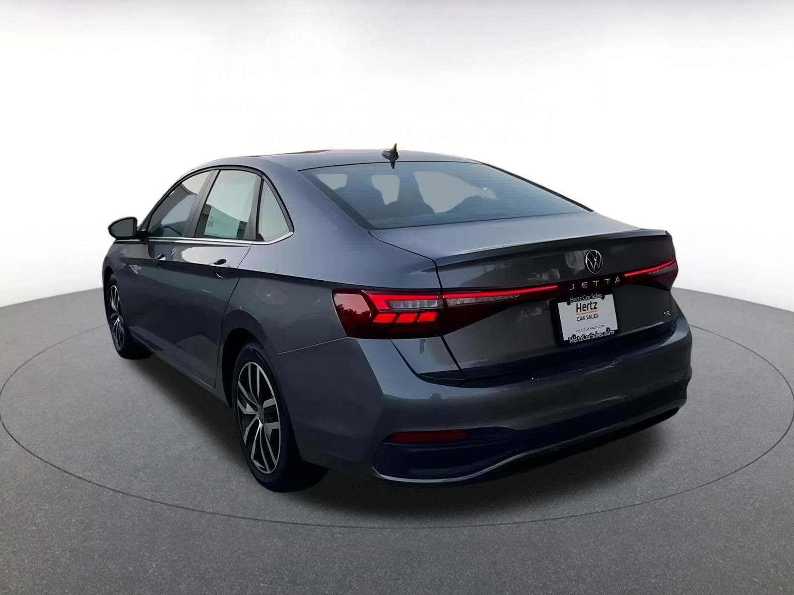 Thumbnail: 2025 Volkswagen Jetta - 11