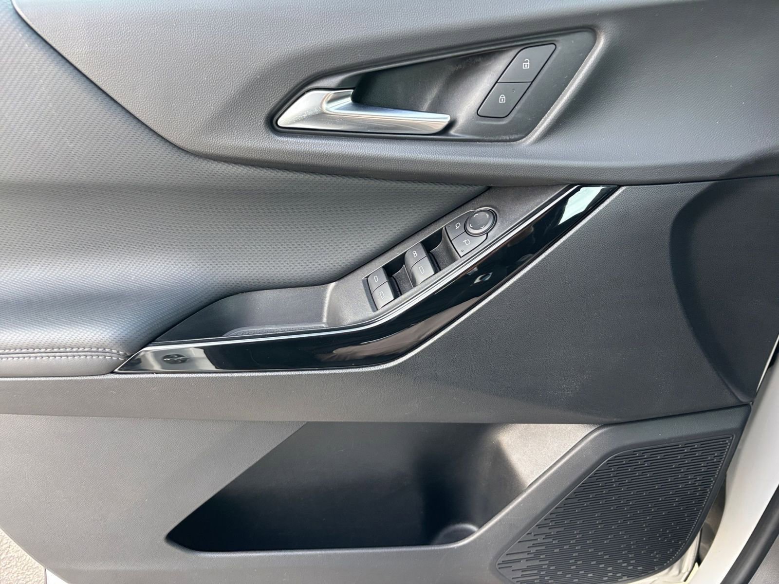 Thumbnail: 2025 Chevrolet Equinox - 20