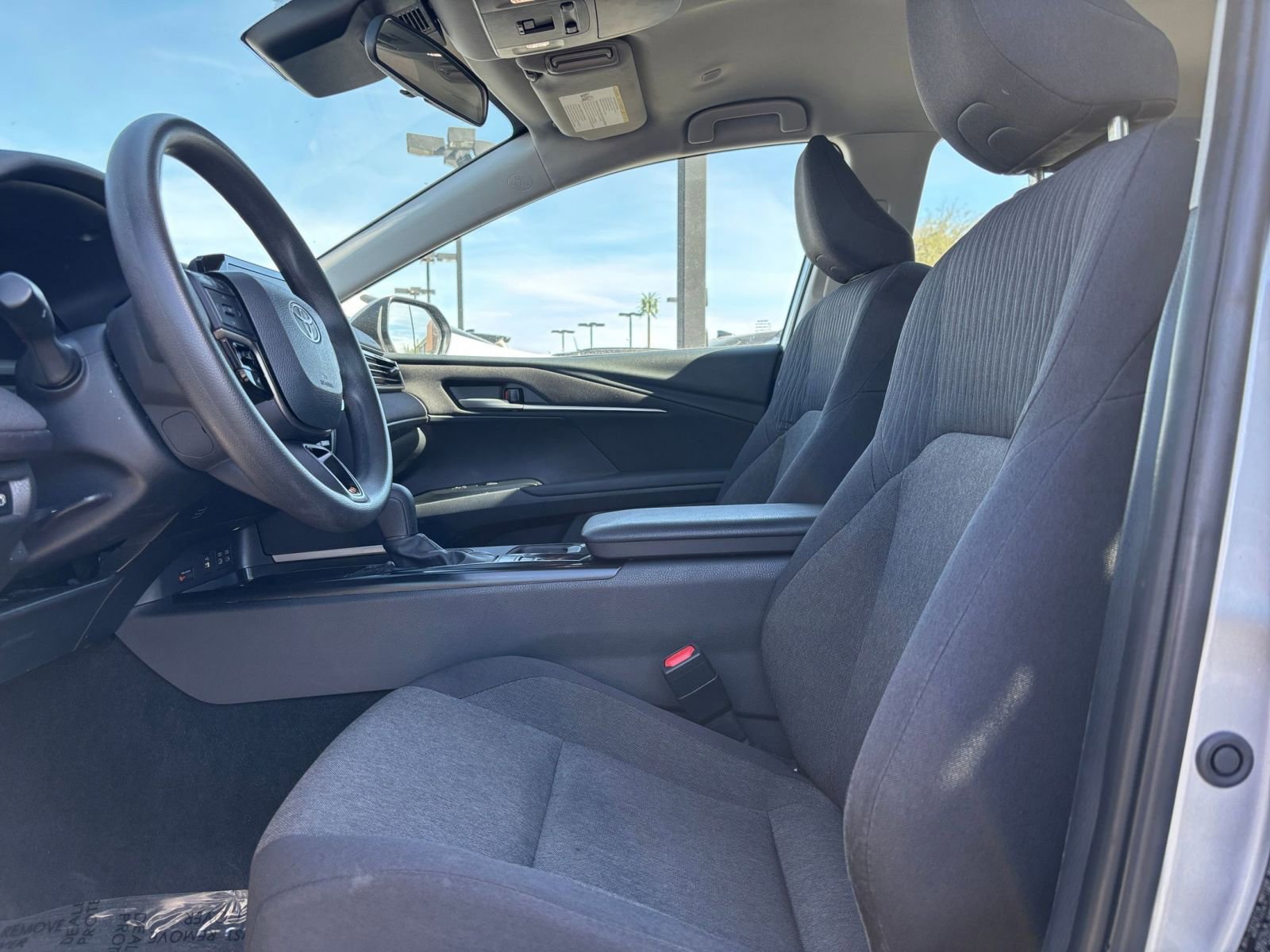 Thumbnail: 2025 Toyota Camry - 25