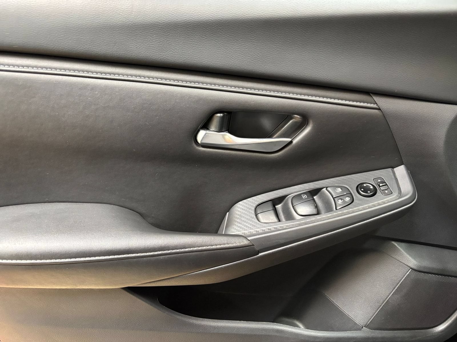Thumbnail: 2025 Nissan Sentra - 15