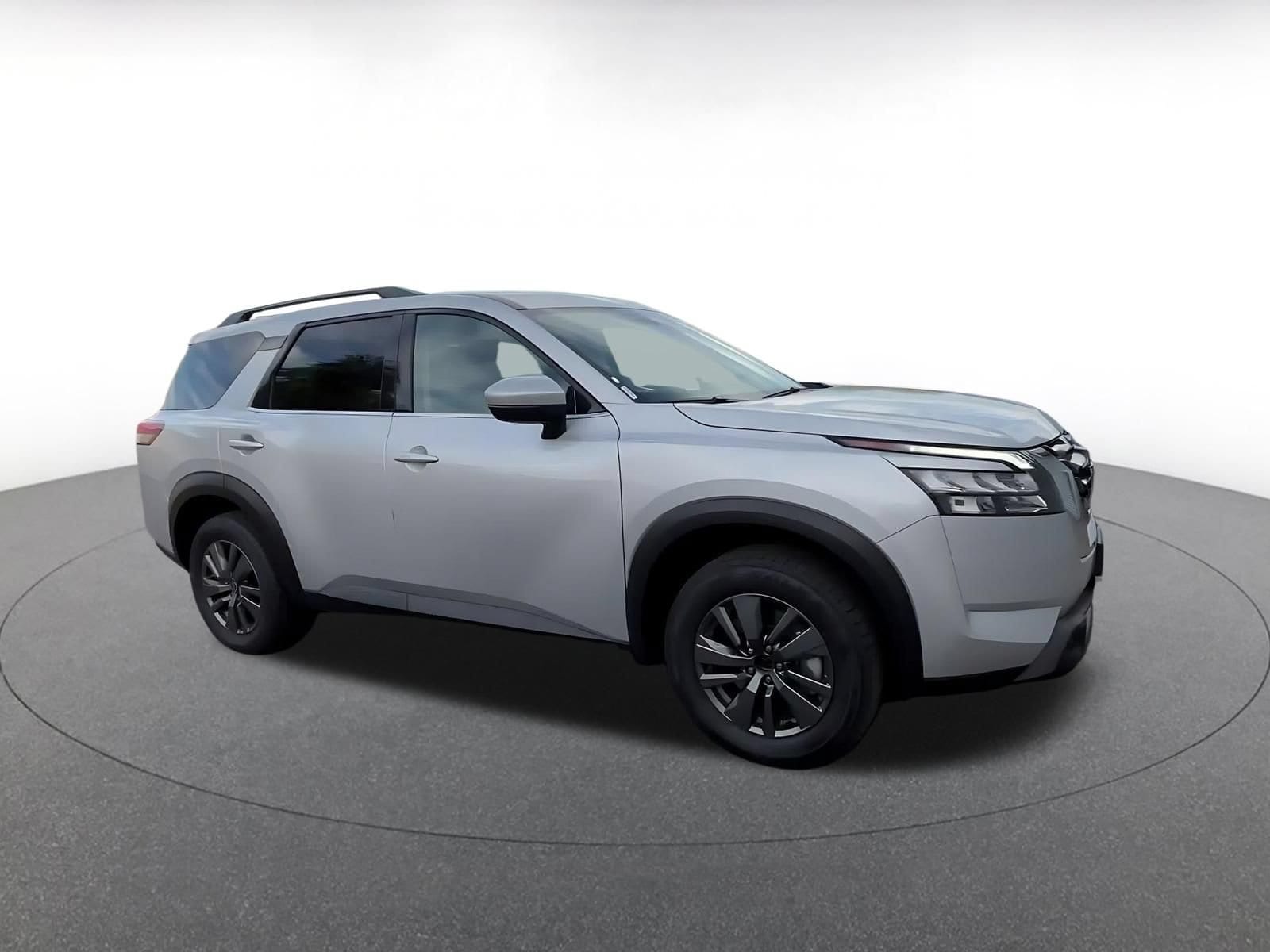 Thumbnail: 2025 Nissan Pathfinder - 2