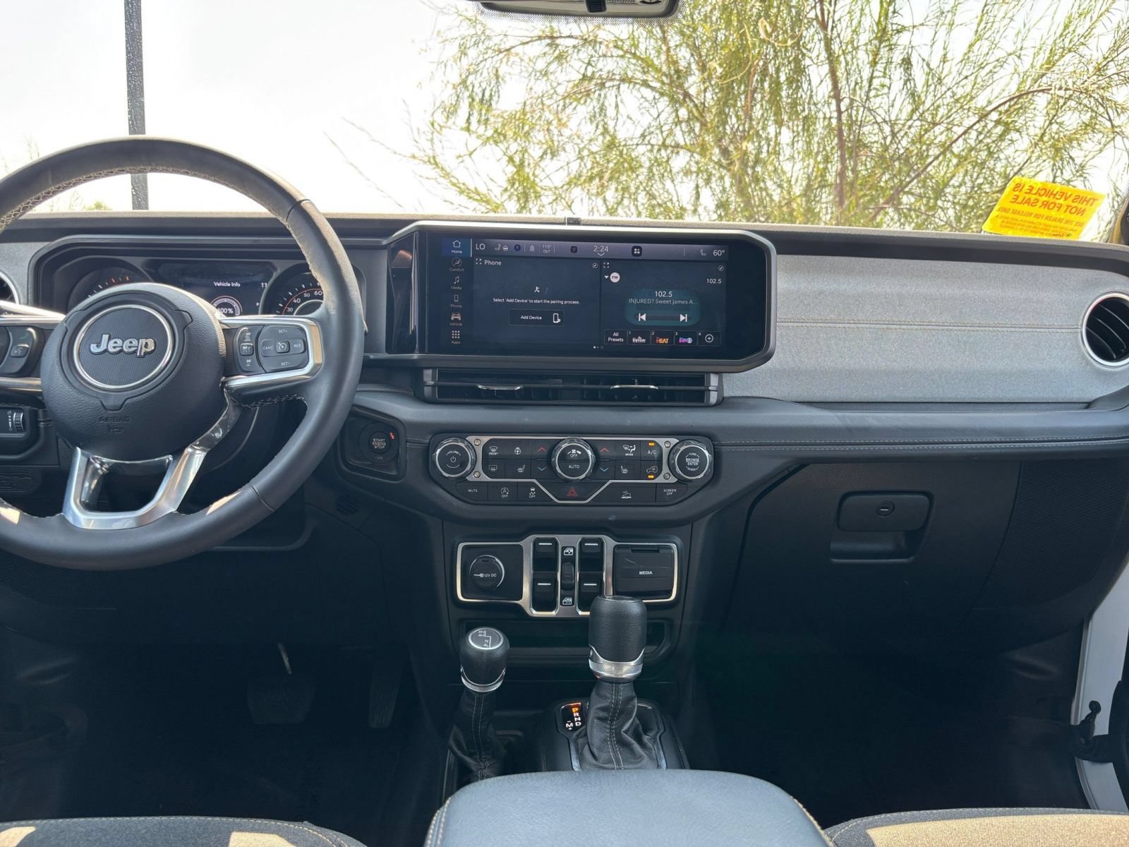 Thumbnail: 2025 Jeep Wrangler - 33
