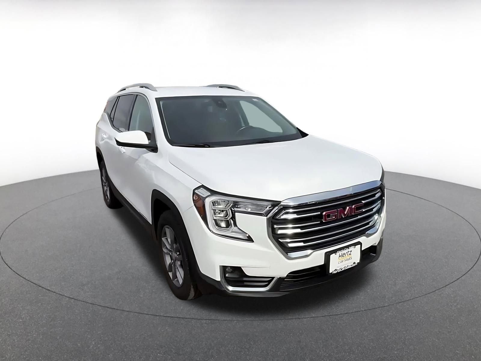 Thumbnail: 2024 GMC Terrain - 3