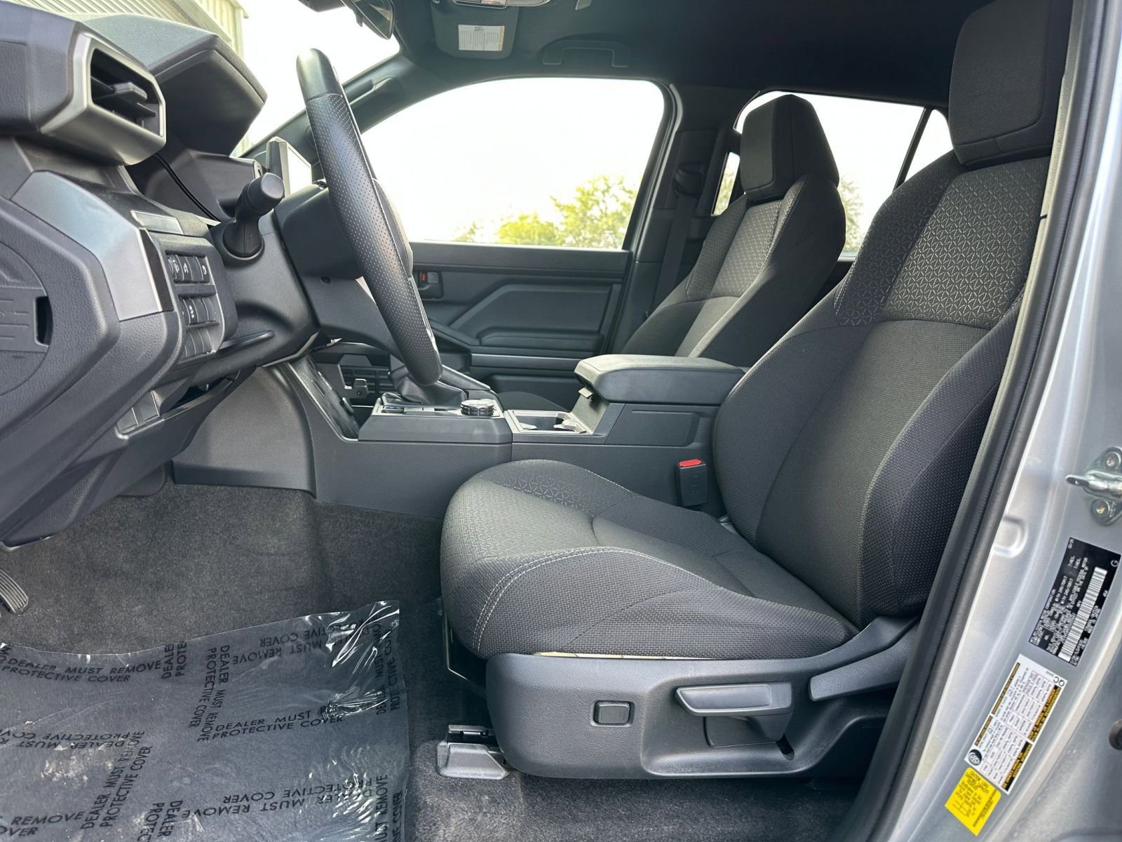 Thumbnail: 2025 Toyota 4Runner - 25