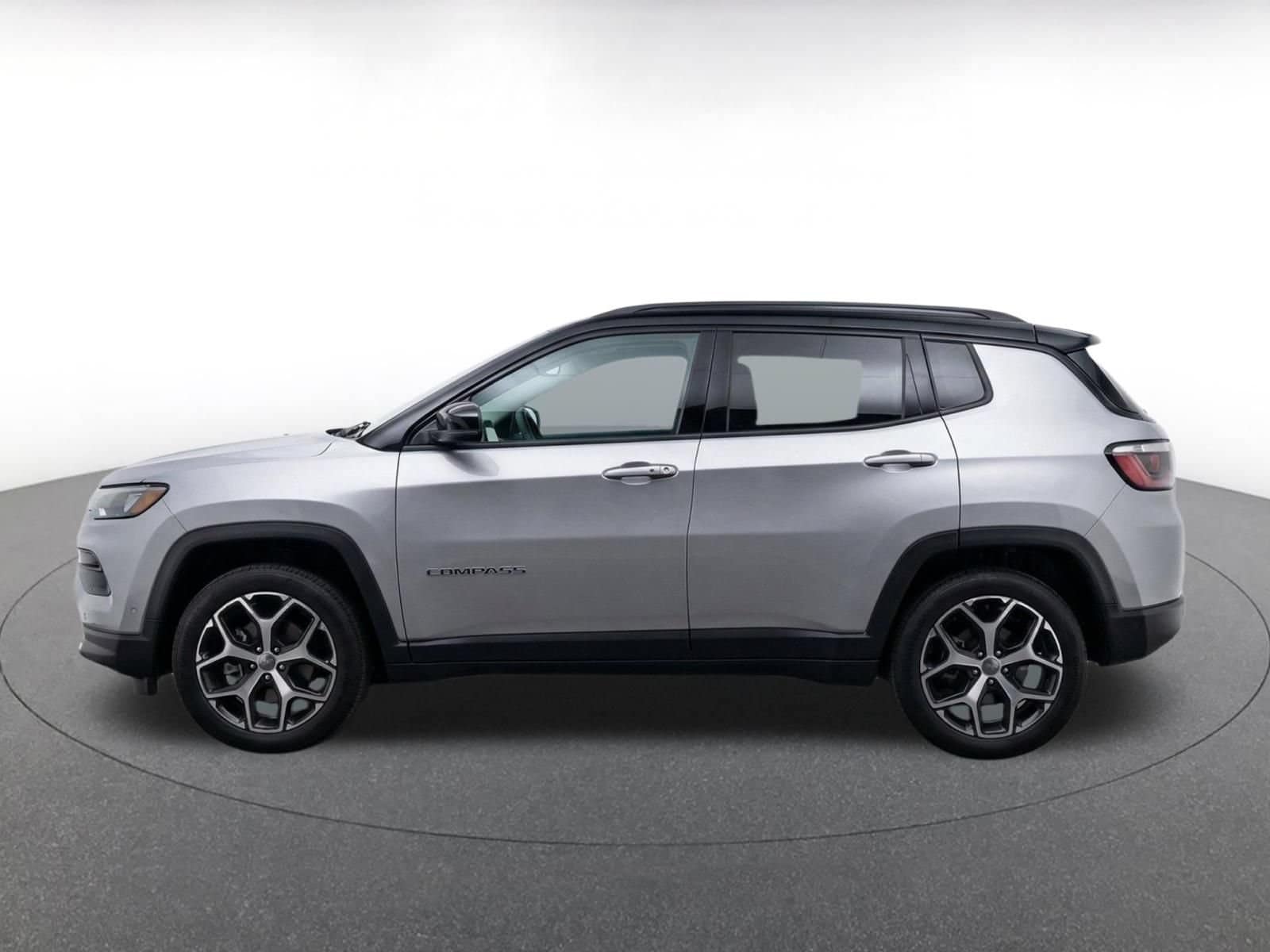 Thumbnail: 2025 Jeep Compass - 4
