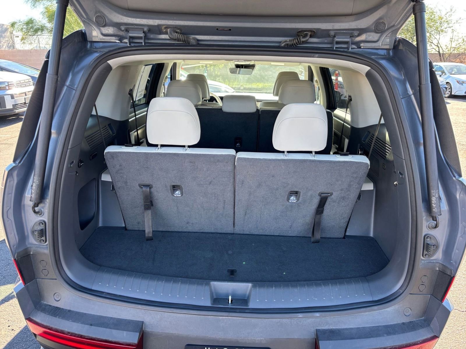 Thumbnail: 2025 Hyundai Santa Fe - 33