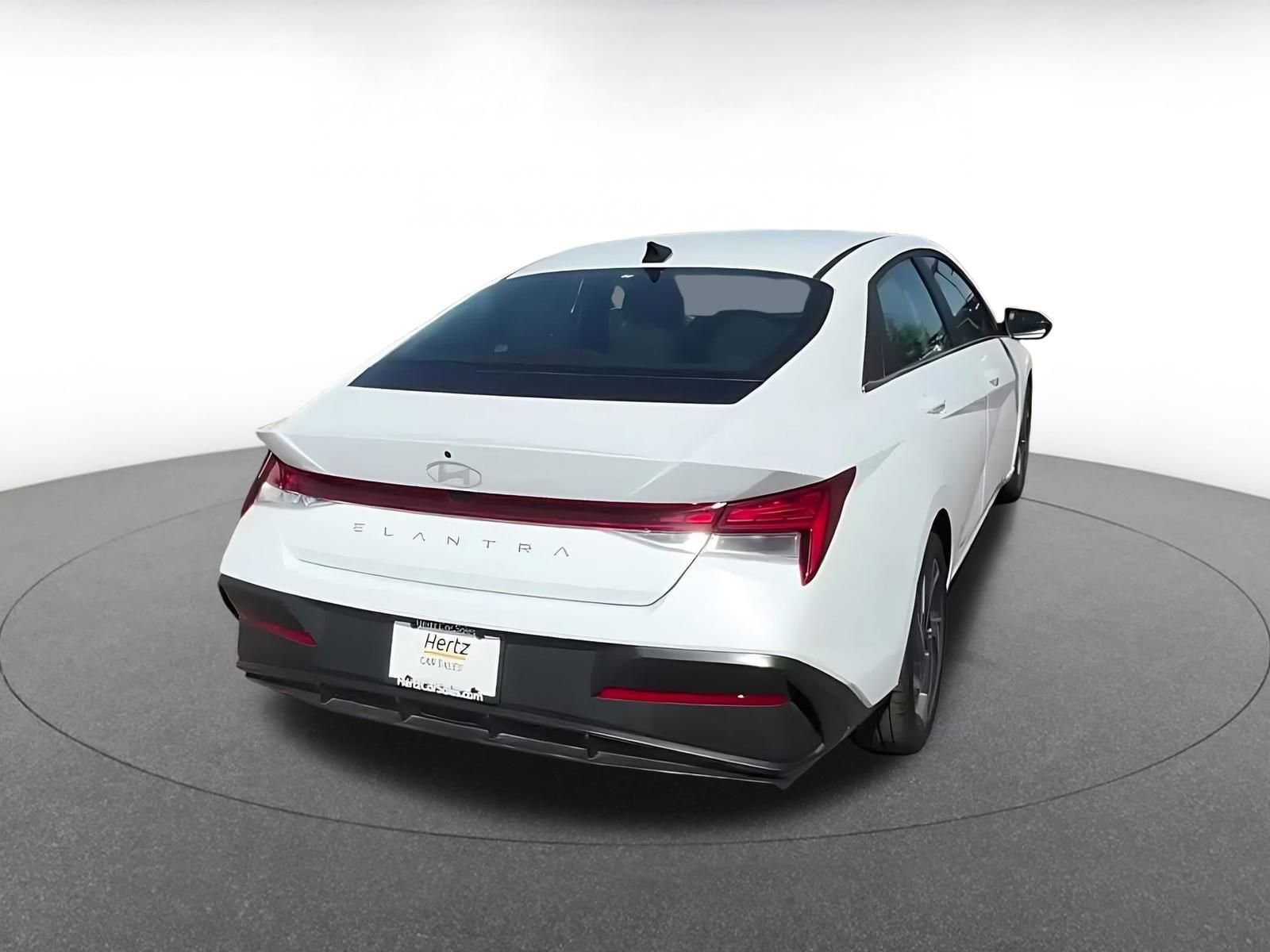 Thumbnail: 2025 Hyundai Elantra - 14