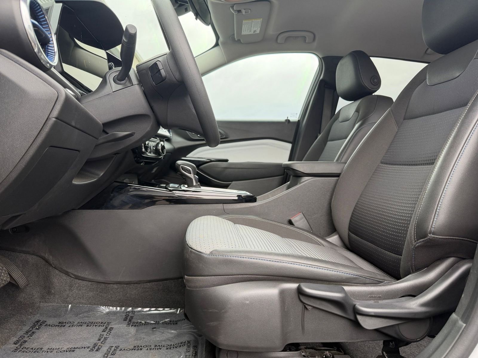 Thumbnail: 2025 Chevrolet Trax - 25