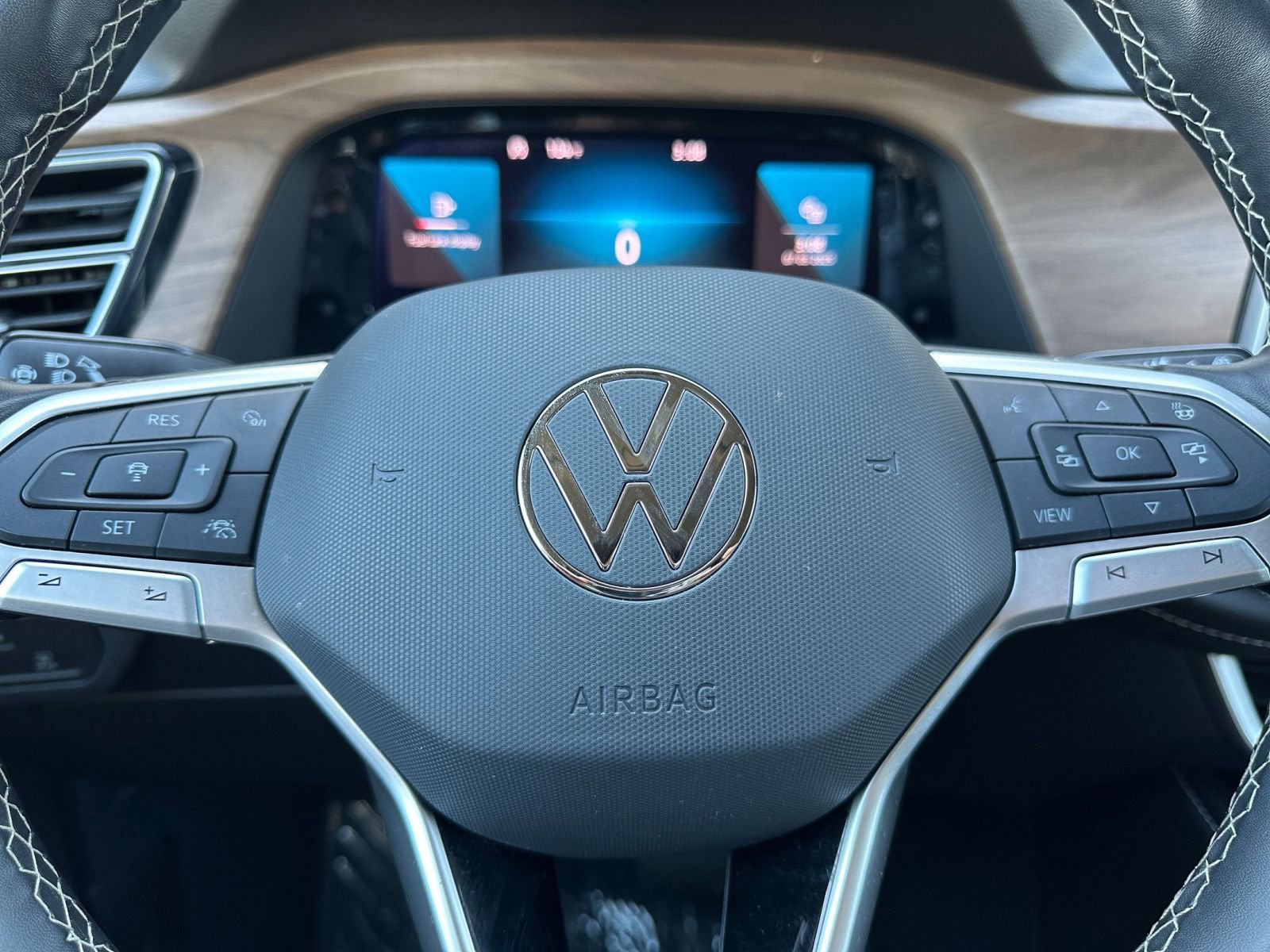 Thumbnail: 2024 Volkswagen Atlas - 29