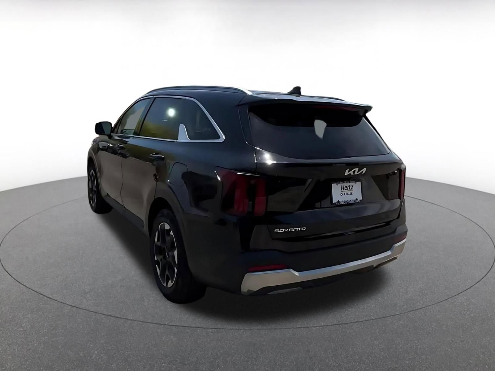 Thumbnail: 2024 Kia Sorento - 11