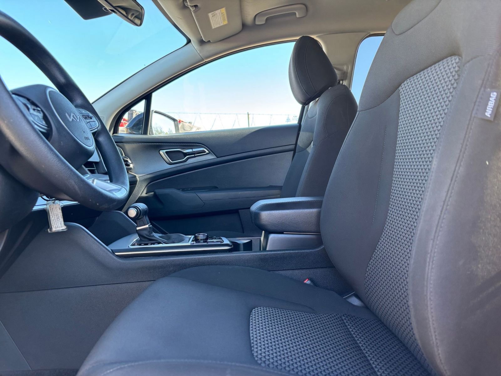 Thumbnail: 2025 Kia Sportage - 25