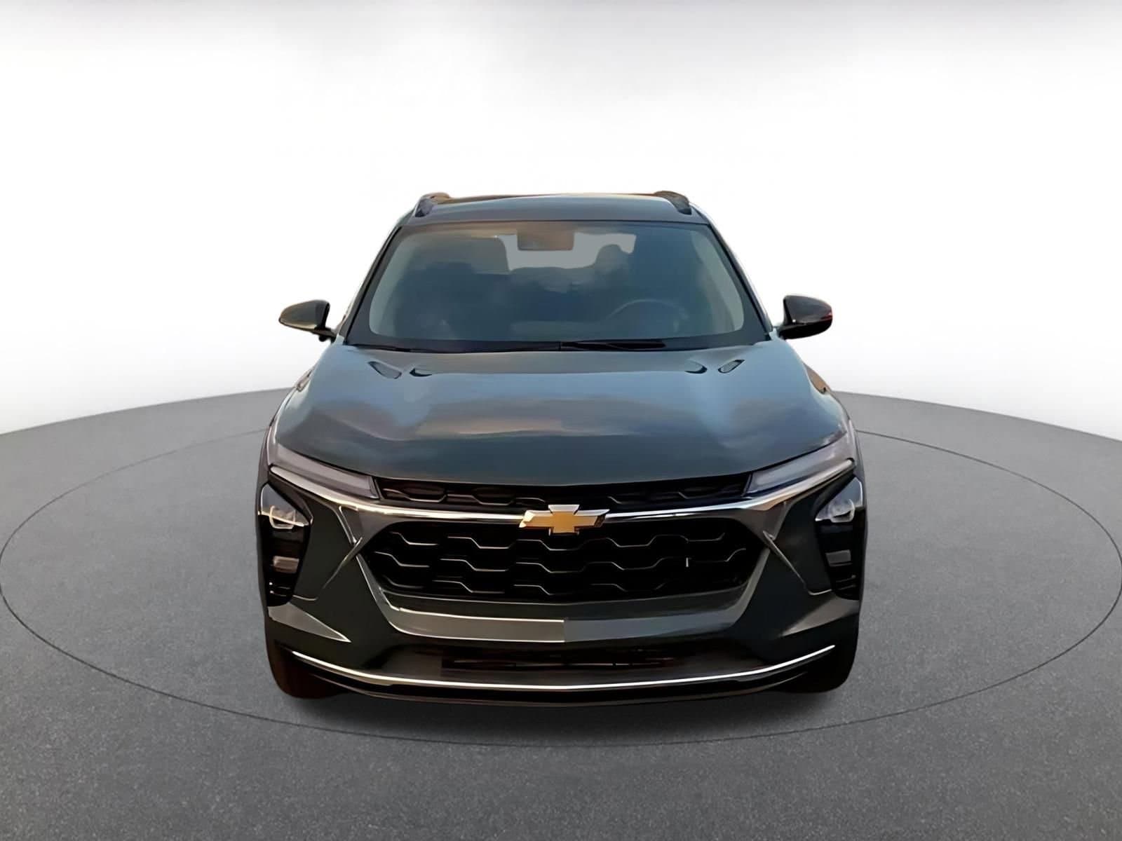 Thumbnail: 2025 Chevrolet Trax - 4