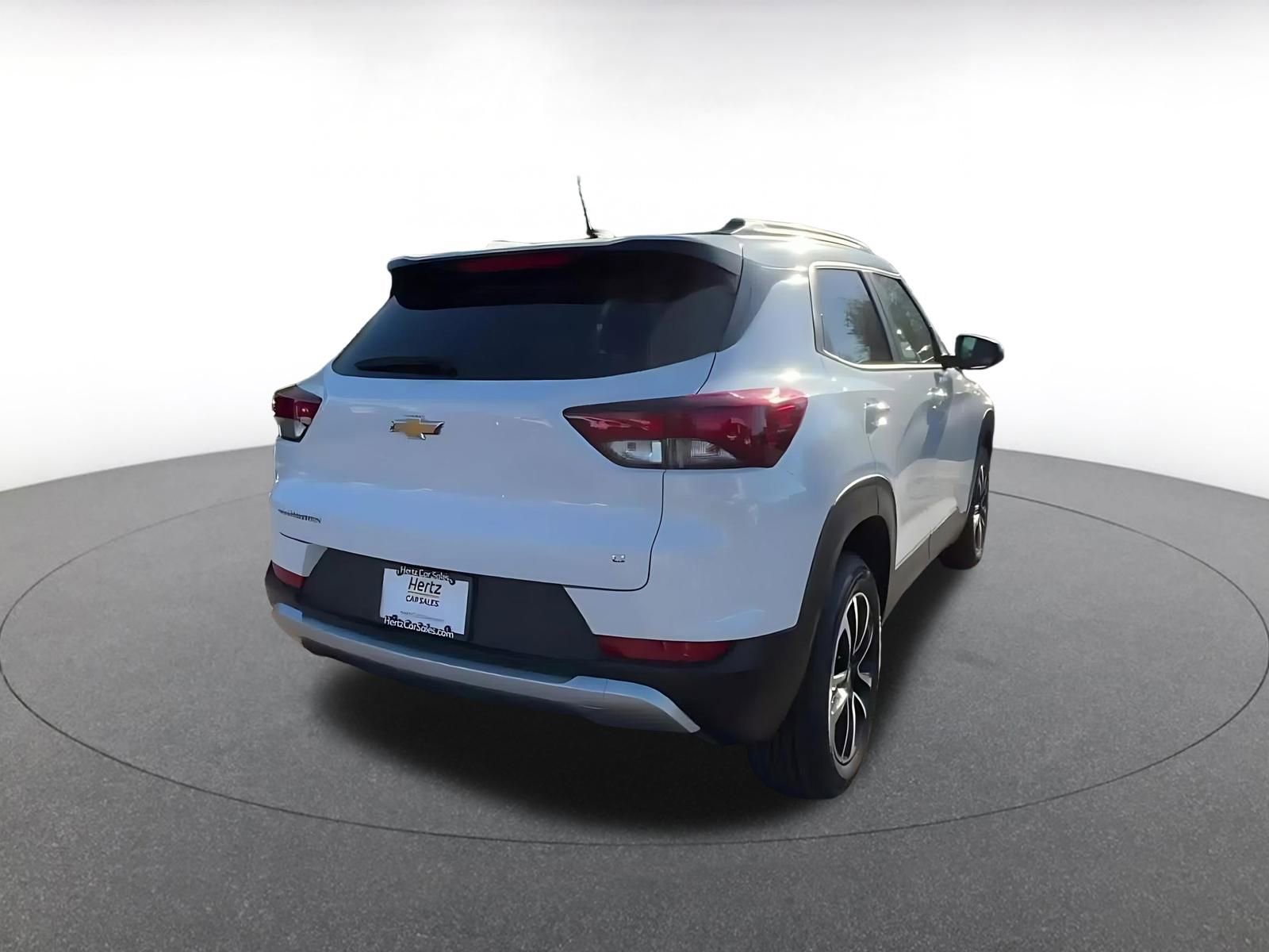 Thumbnail: 2025 Chevrolet TrailBlazer - 15