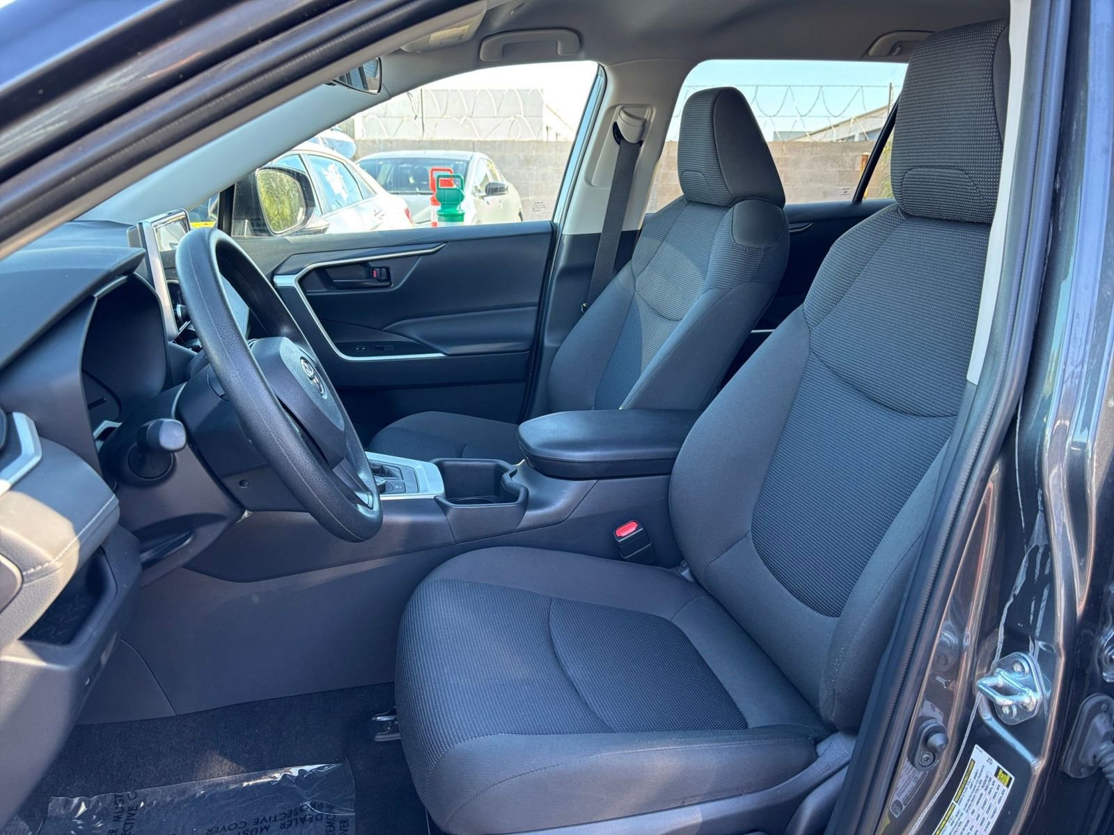 Thumbnail: 2025 Toyota RAV4 - 35