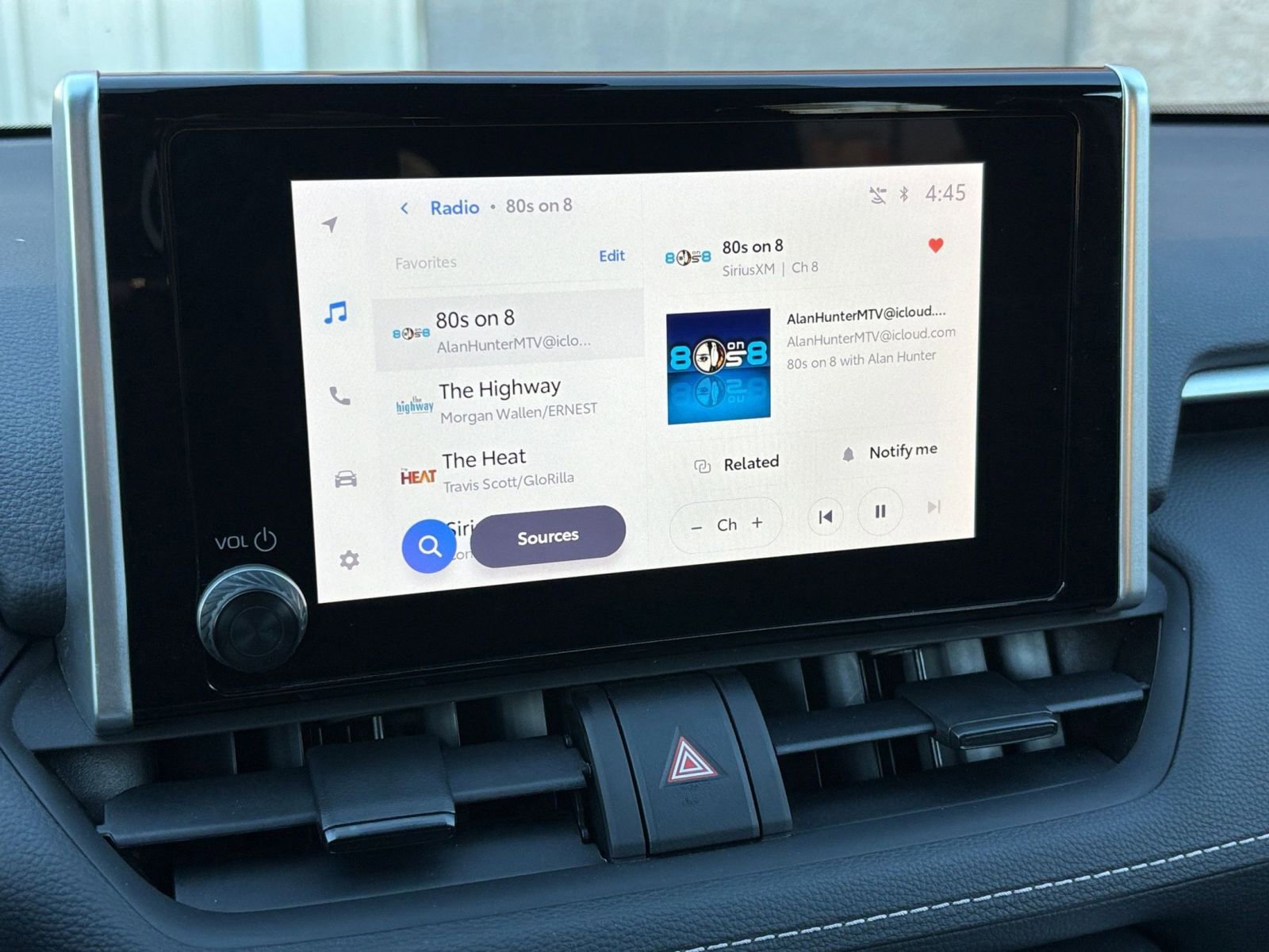 Thumbnail: 2025 Toyota RAV4 - 21