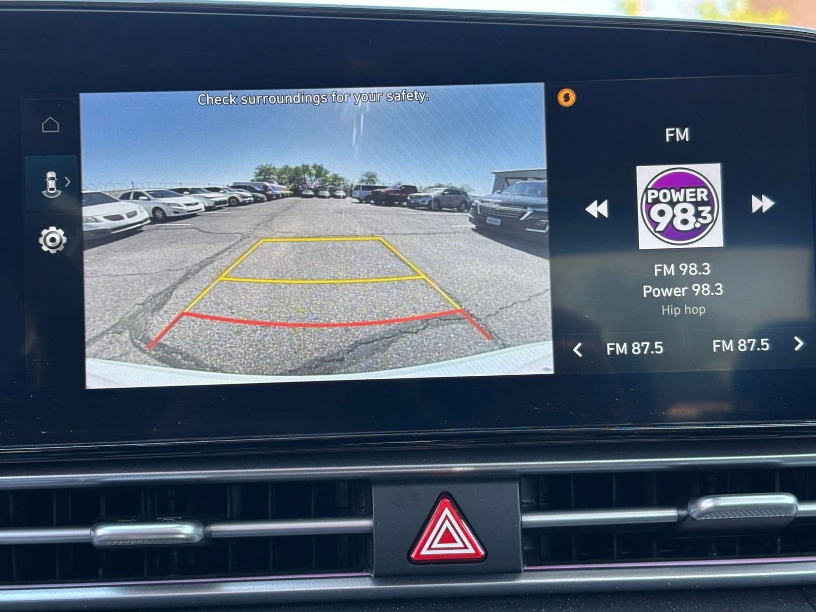 Thumbnail: 2025 Hyundai Elantra - 23