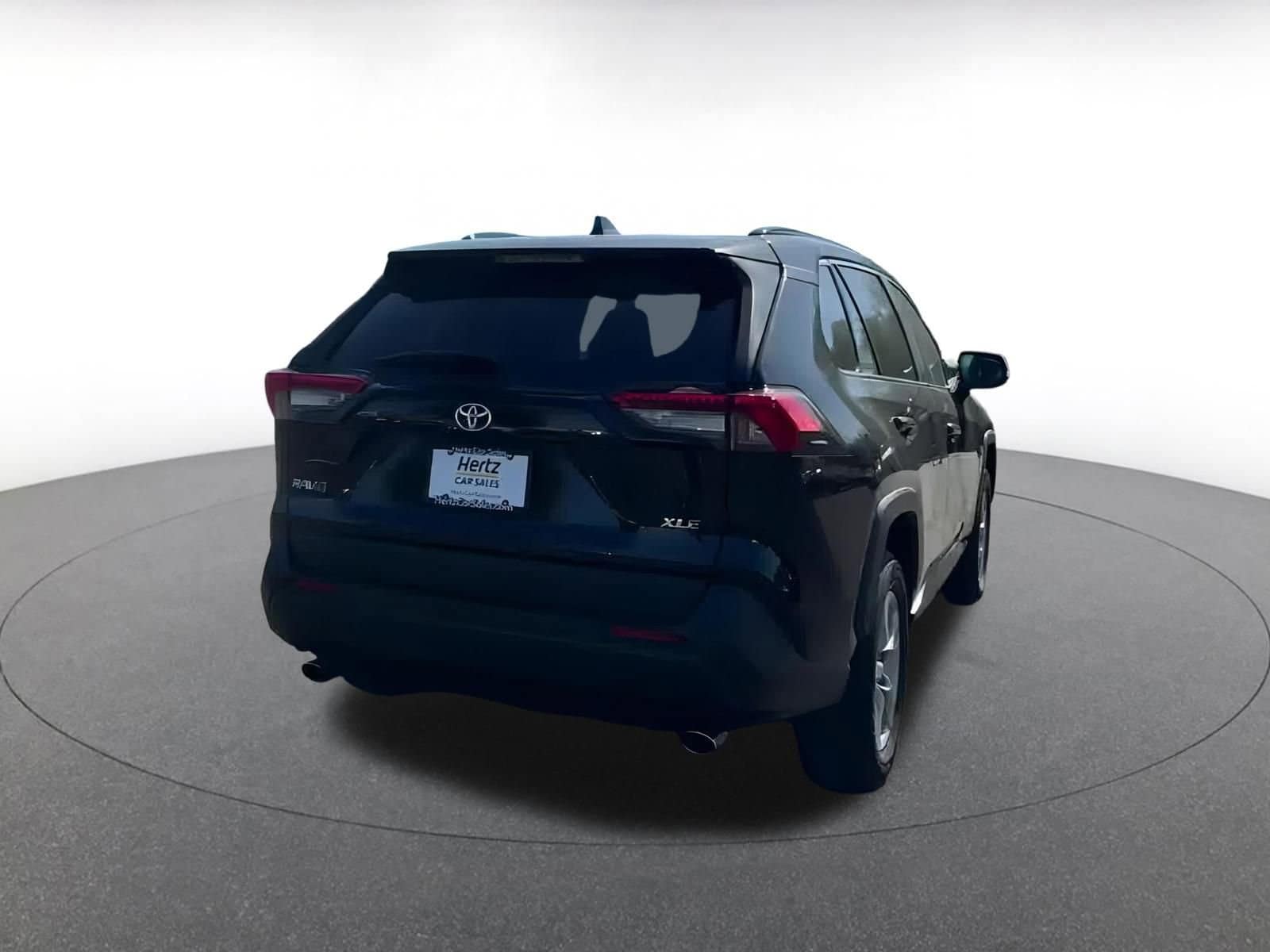 Thumbnail: 2025 Toyota RAV4 - 14