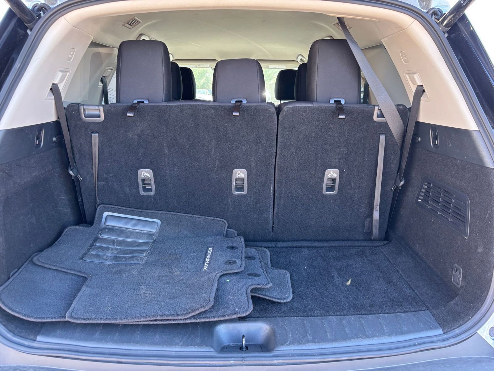 Thumbnail: 2025 Nissan Pathfinder - 34