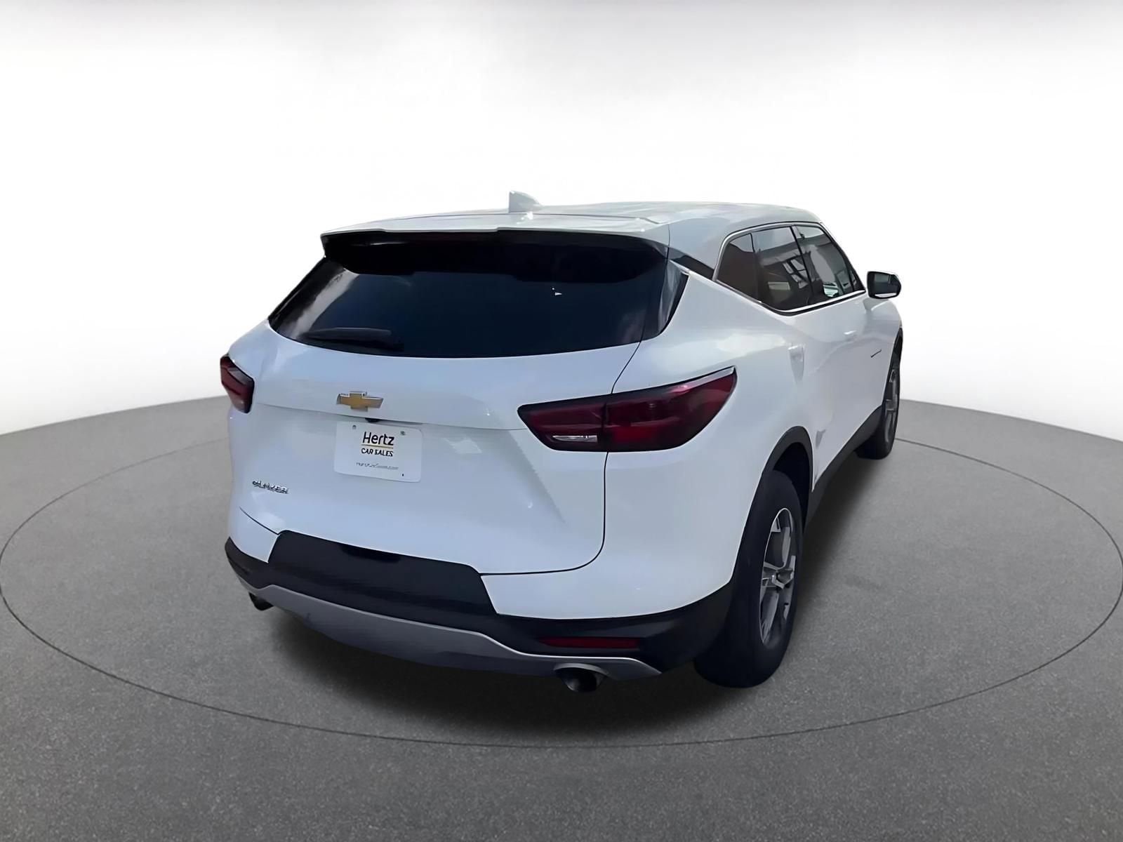 Thumbnail: 2025 Chevrolet Blazer - 14