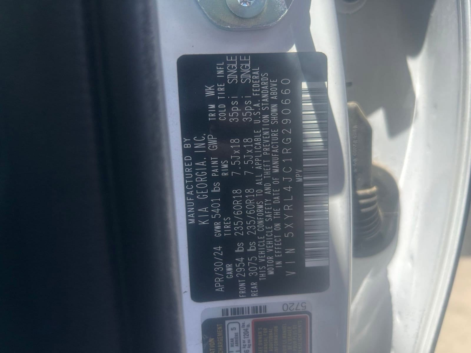 Thumbnail: 2024 Kia Sorento - 31