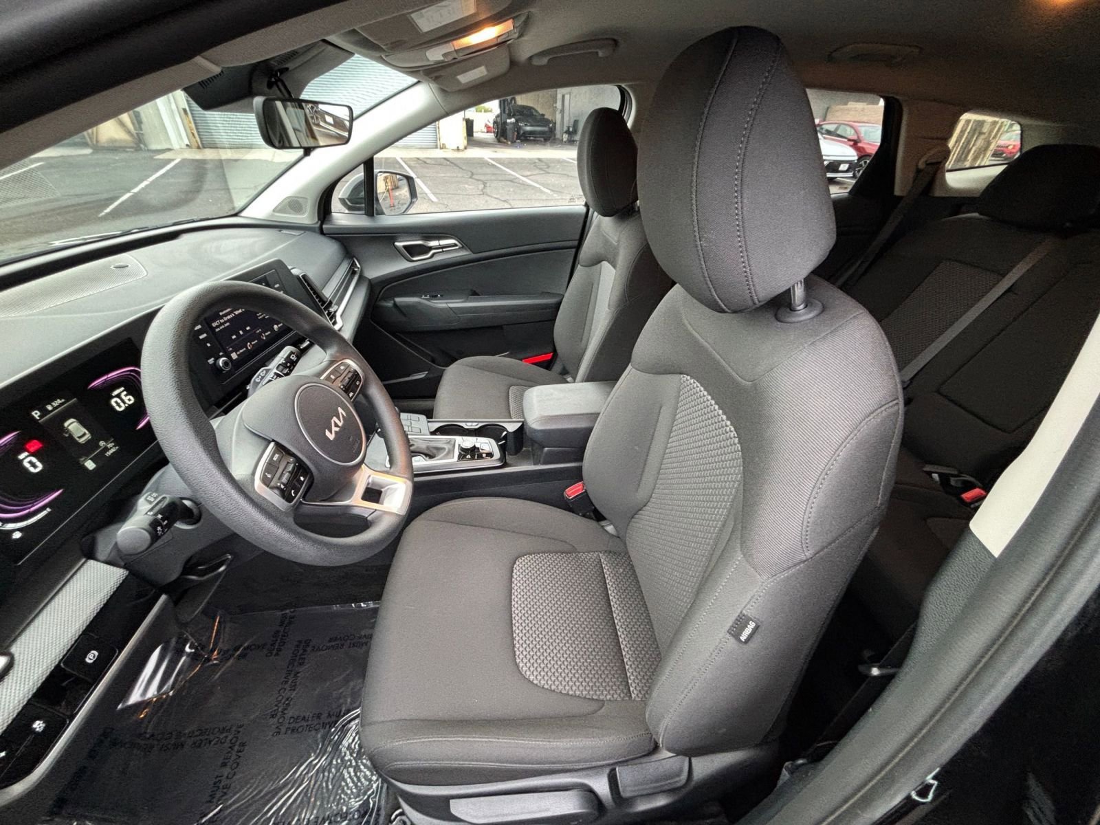 Thumbnail: 2025 Kia Sportage - 35