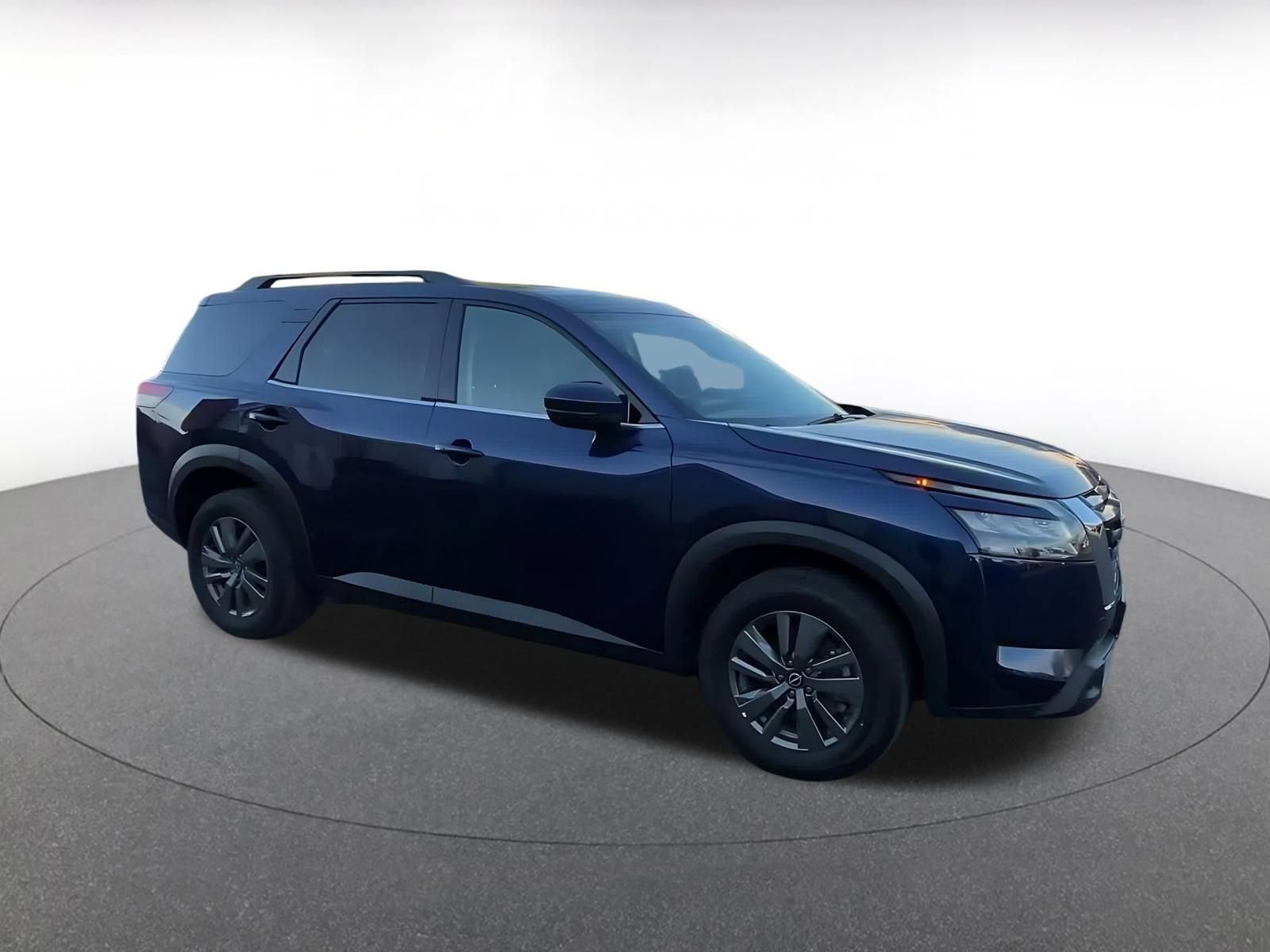 Thumbnail: 2025 Nissan Pathfinder - 2
