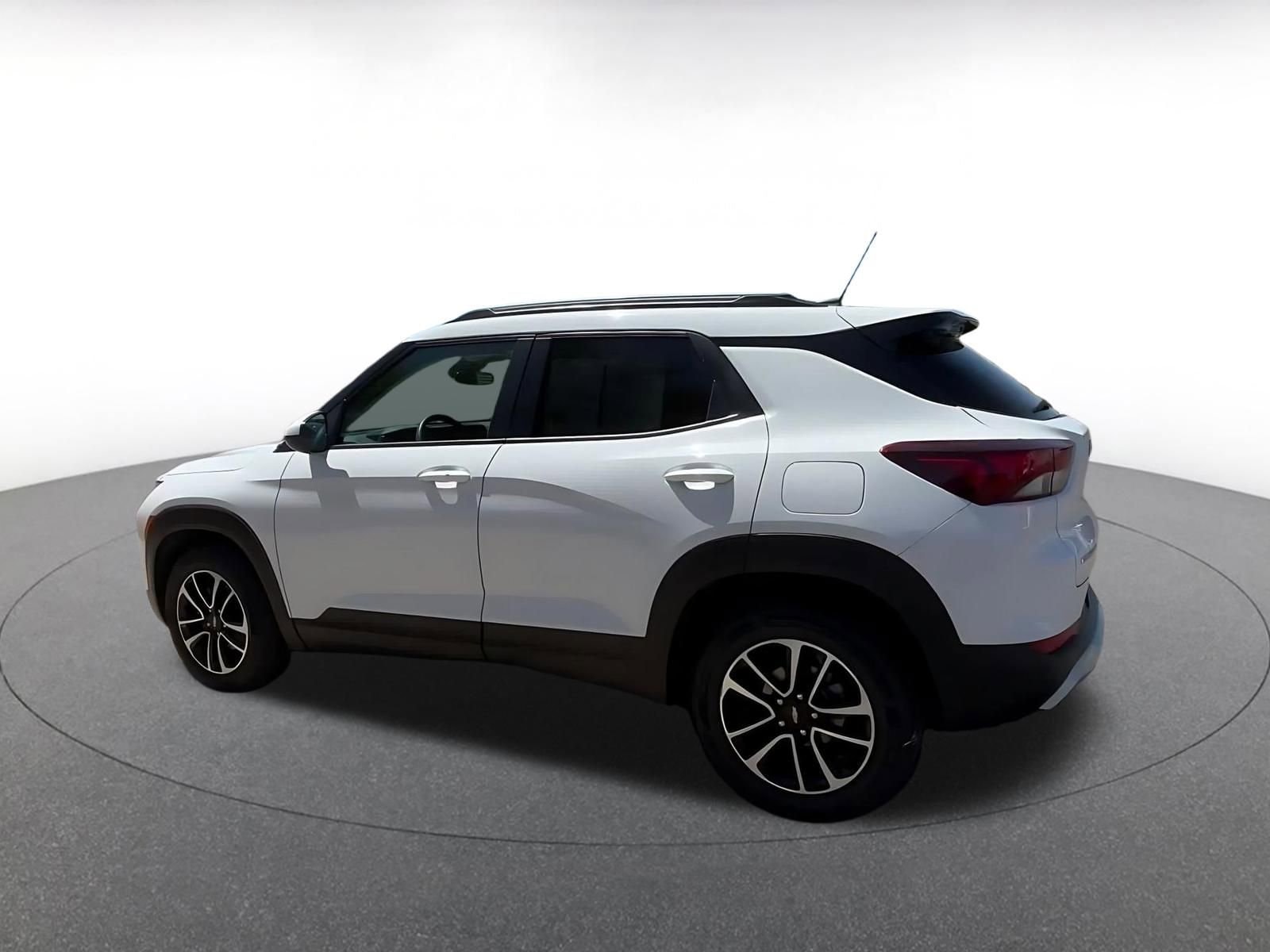 Thumbnail: 2025 Chevrolet TrailBlazer - 10