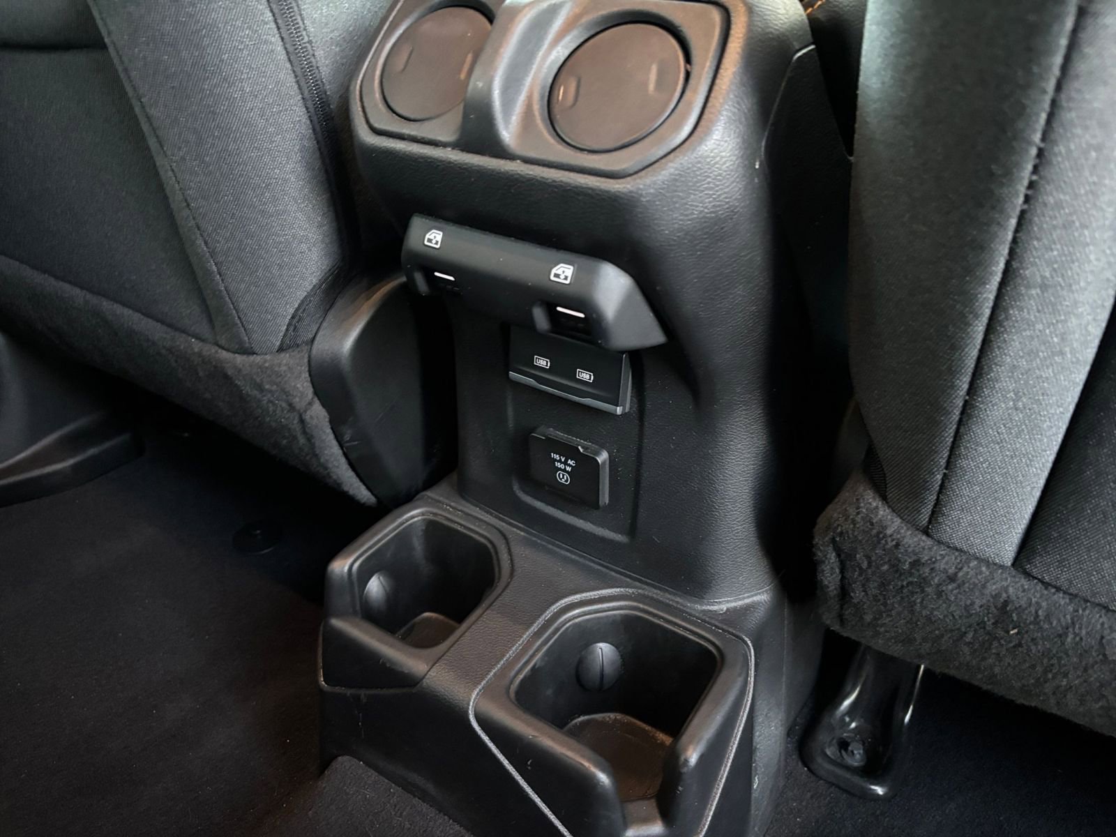 Thumbnail: 2025 Jeep Wrangler - 23