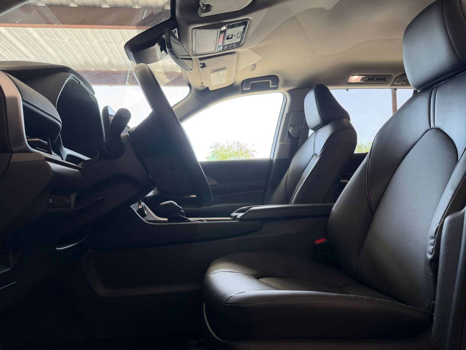 Thumbnail: 2025 Toyota Grand Highlander - 28