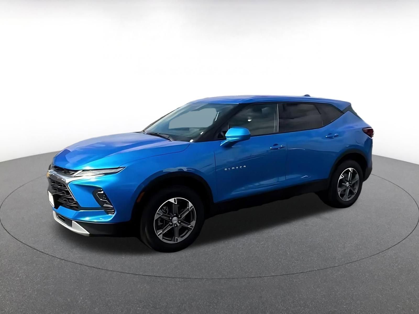 Thumbnail: 2025 Chevrolet Blazer - 8