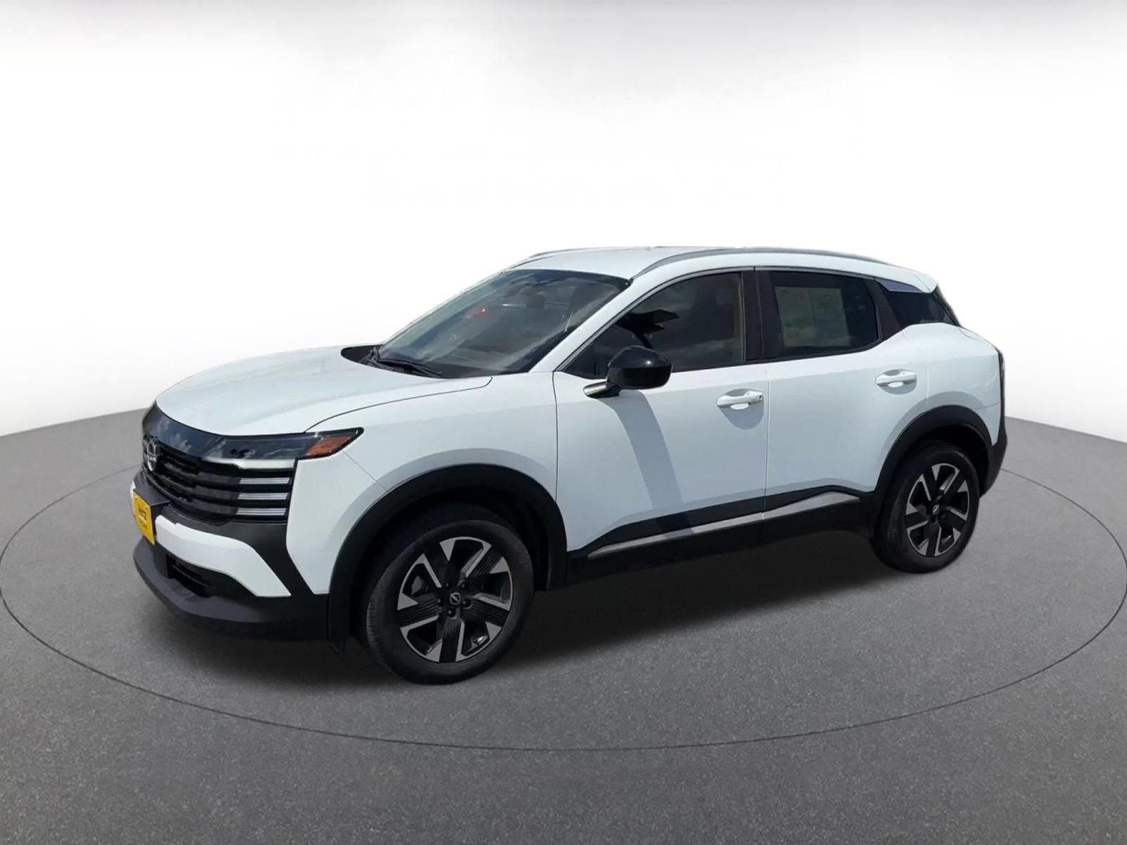 Thumbnail: 2026 Nissan Kicks - 6