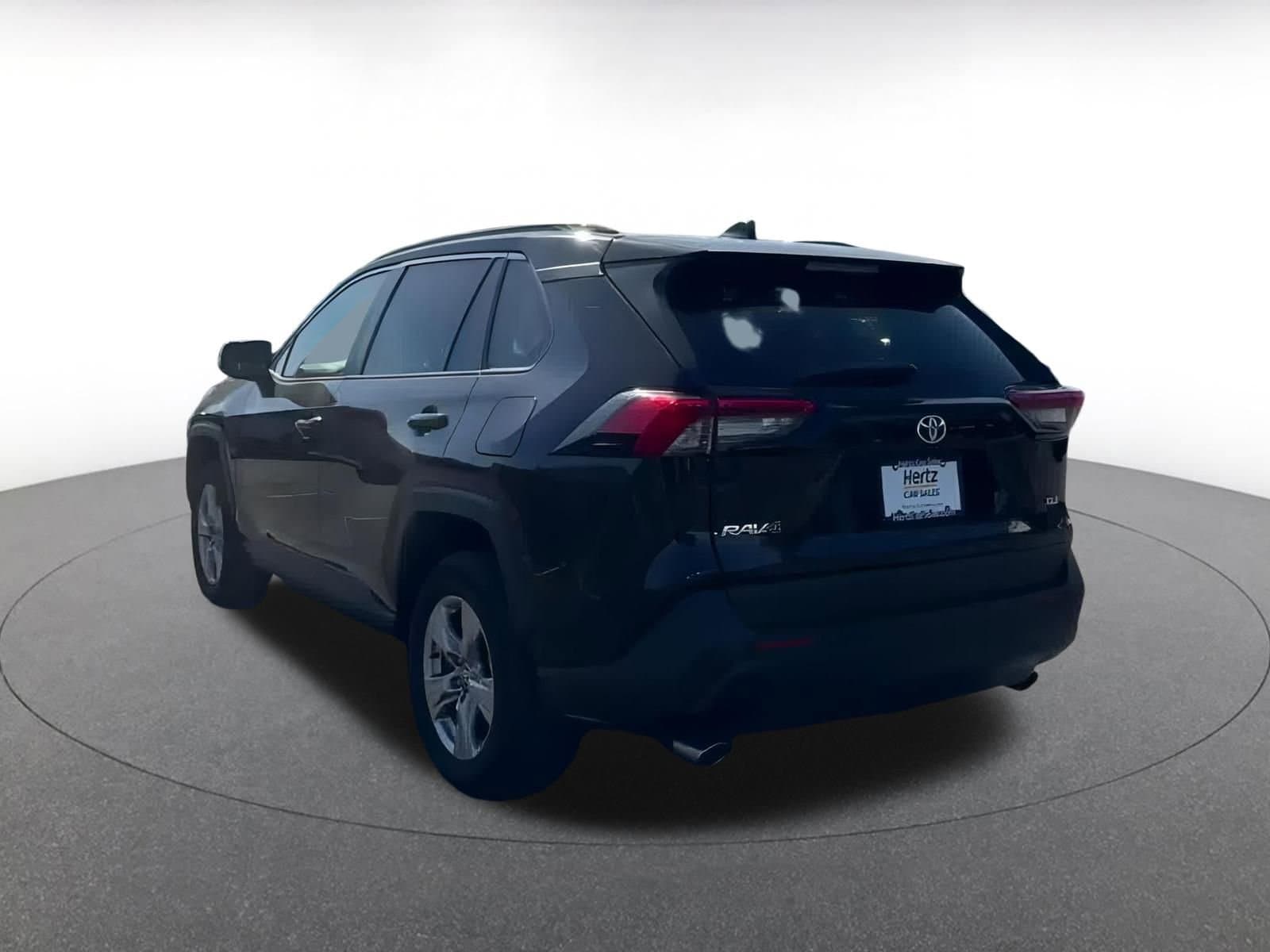 Thumbnail: 2025 Toyota RAV4 - 11