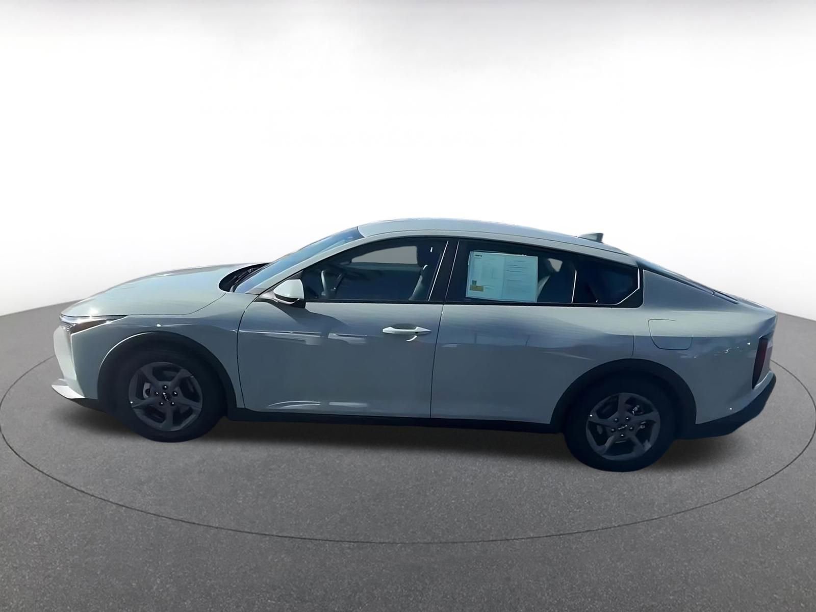 Thumbnail: 2025 Kia K4 - 9